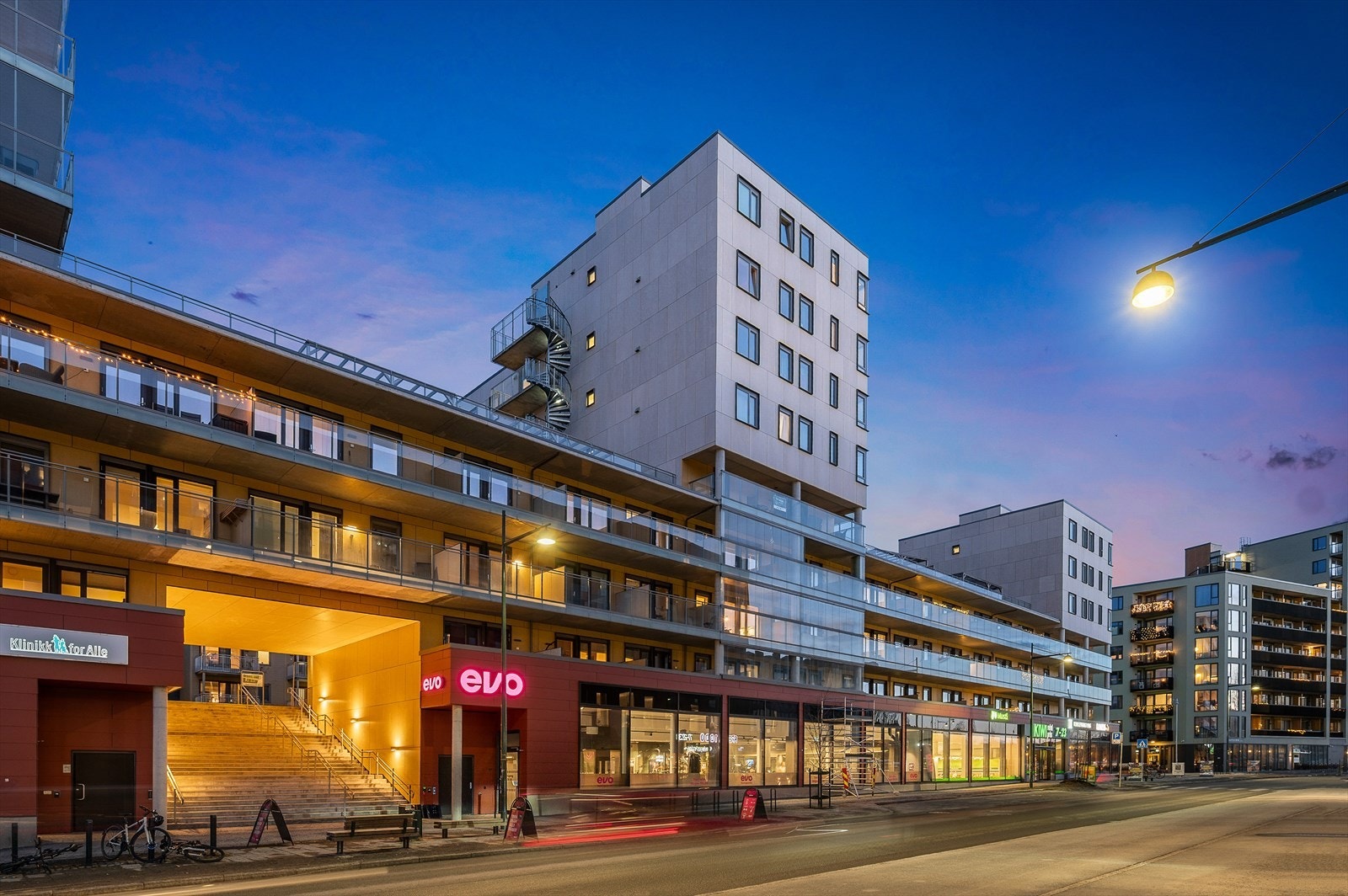 I samme bygg ligger Kiwi Sorgenfri, Rema 1000 og treningssenteret EVO. Galleribilde