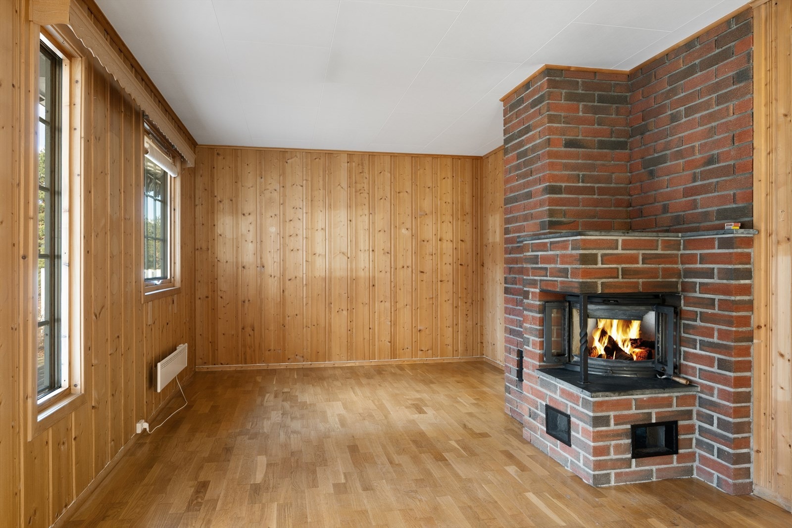 Peisen i stua sørger for både varme og hygge. Galleribilde