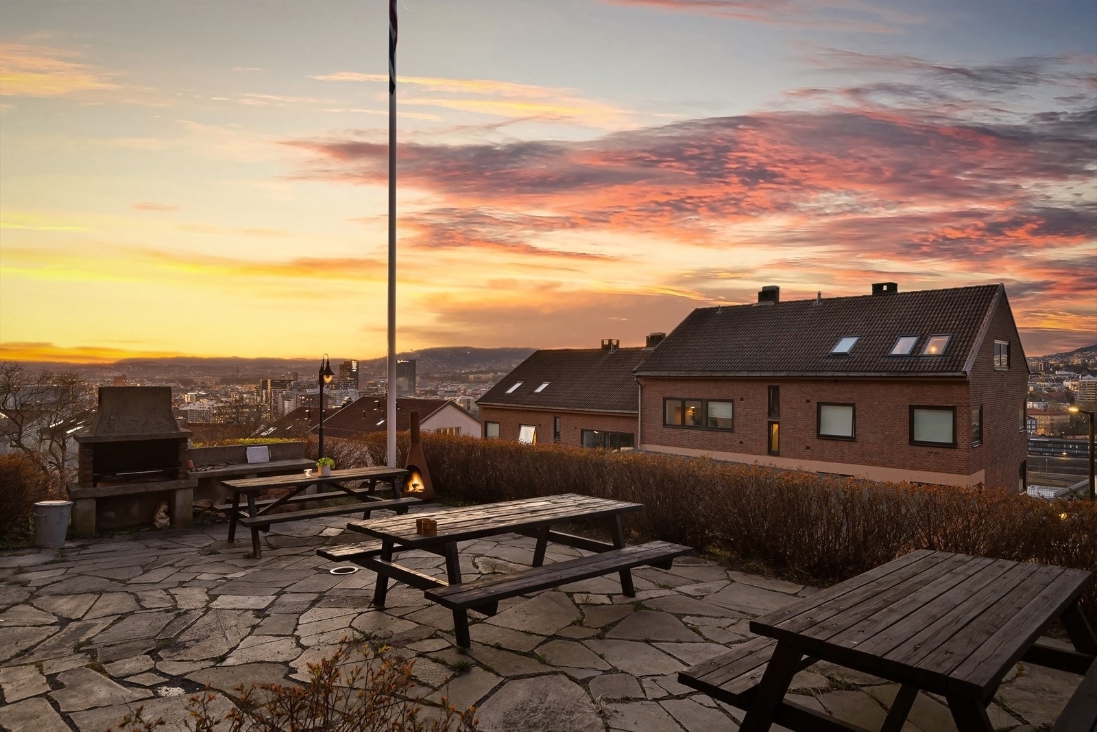 Flotte utearealer i gården Galleribilde