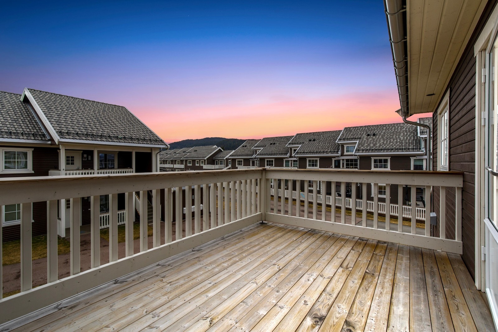 Terrasse på 19kvm. (Illustrert kveldsbilde) Galleribilde