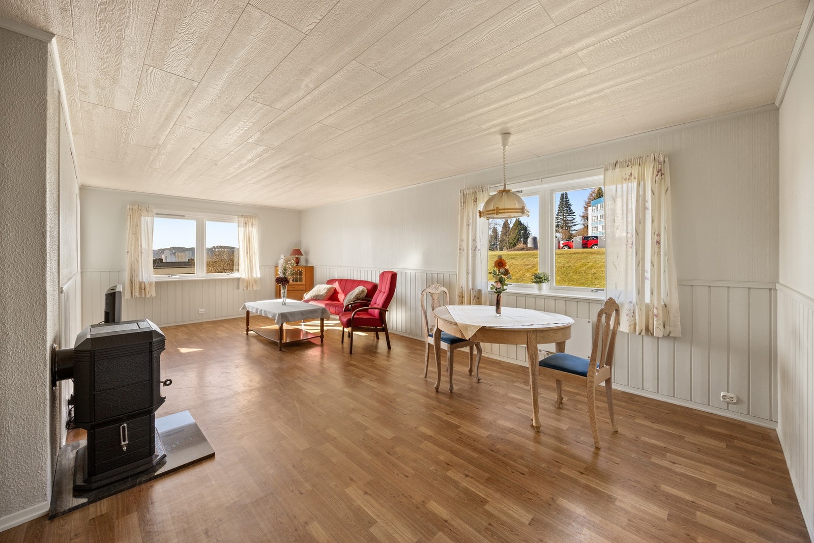 En stor hjørneleilighet med tre soverom. Galleribilde