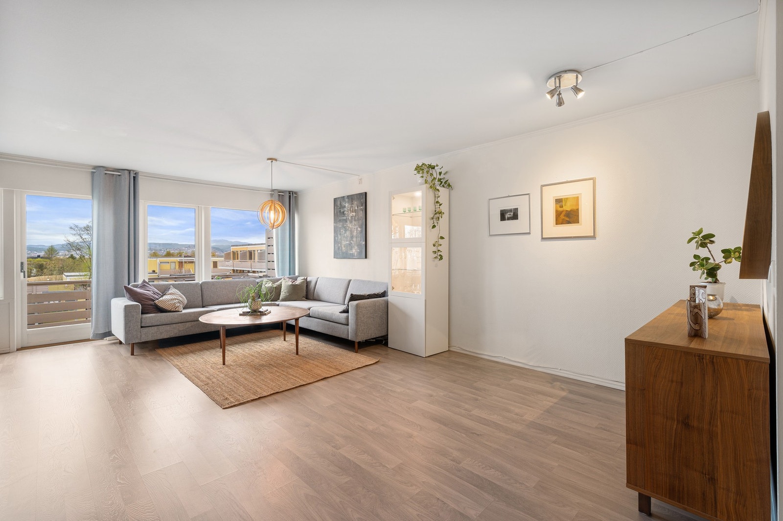 God plass å innrede med flere soner. Galleribilde