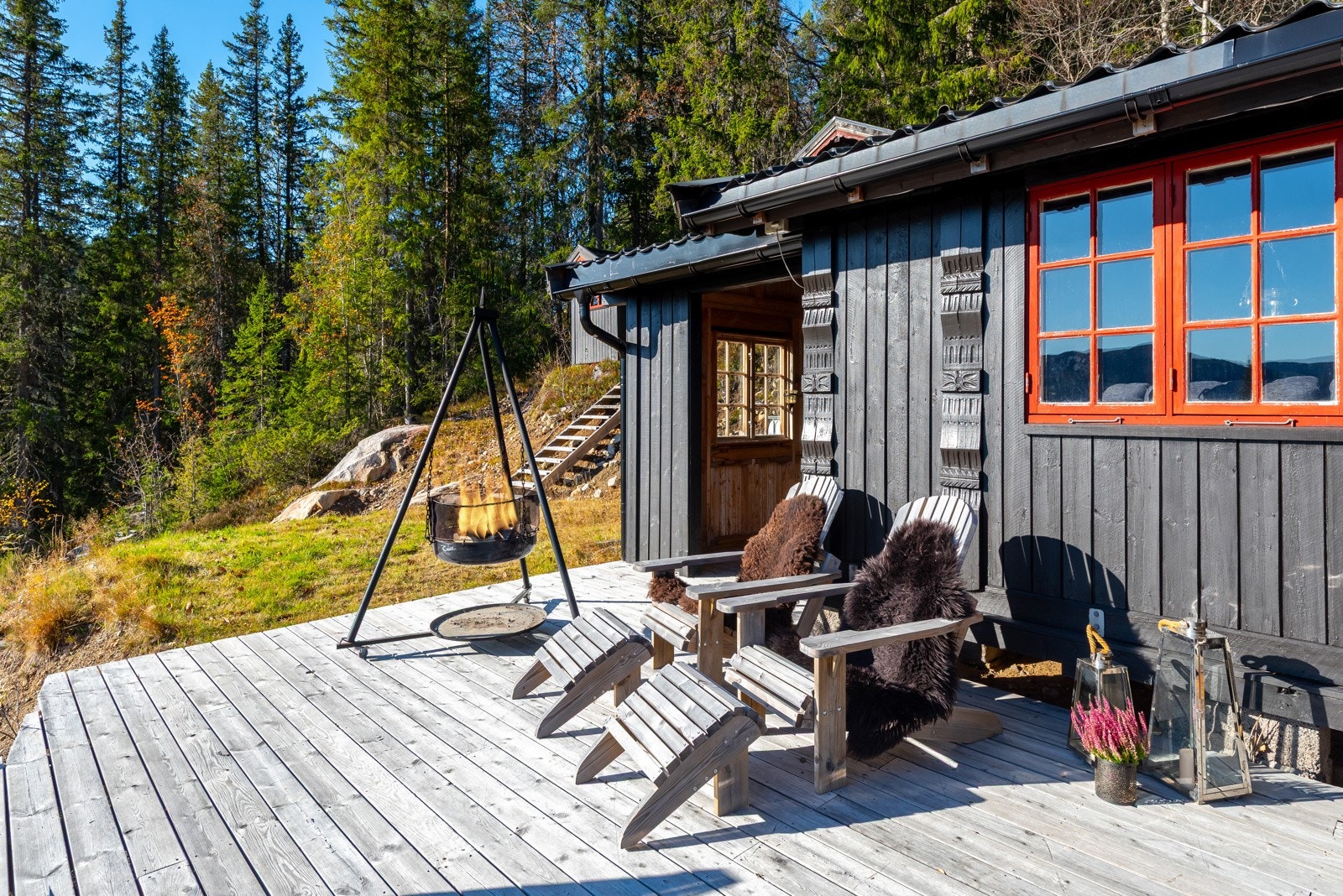 Fin uteplass som kan brukes og nytes hele året. Galleribilde