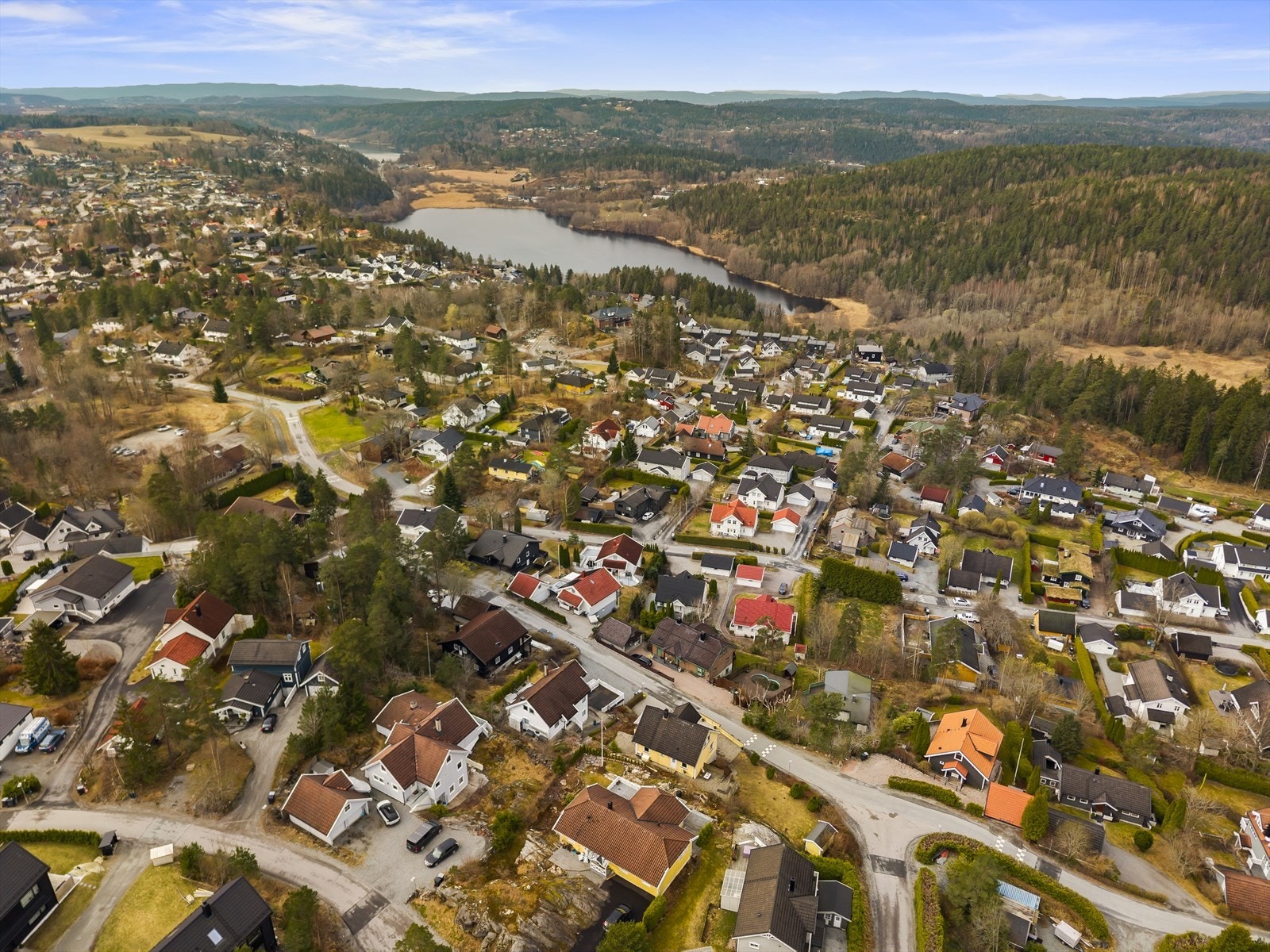 Gode kollektivforbindelser - enkel pendling til Oslo. Galleribilde