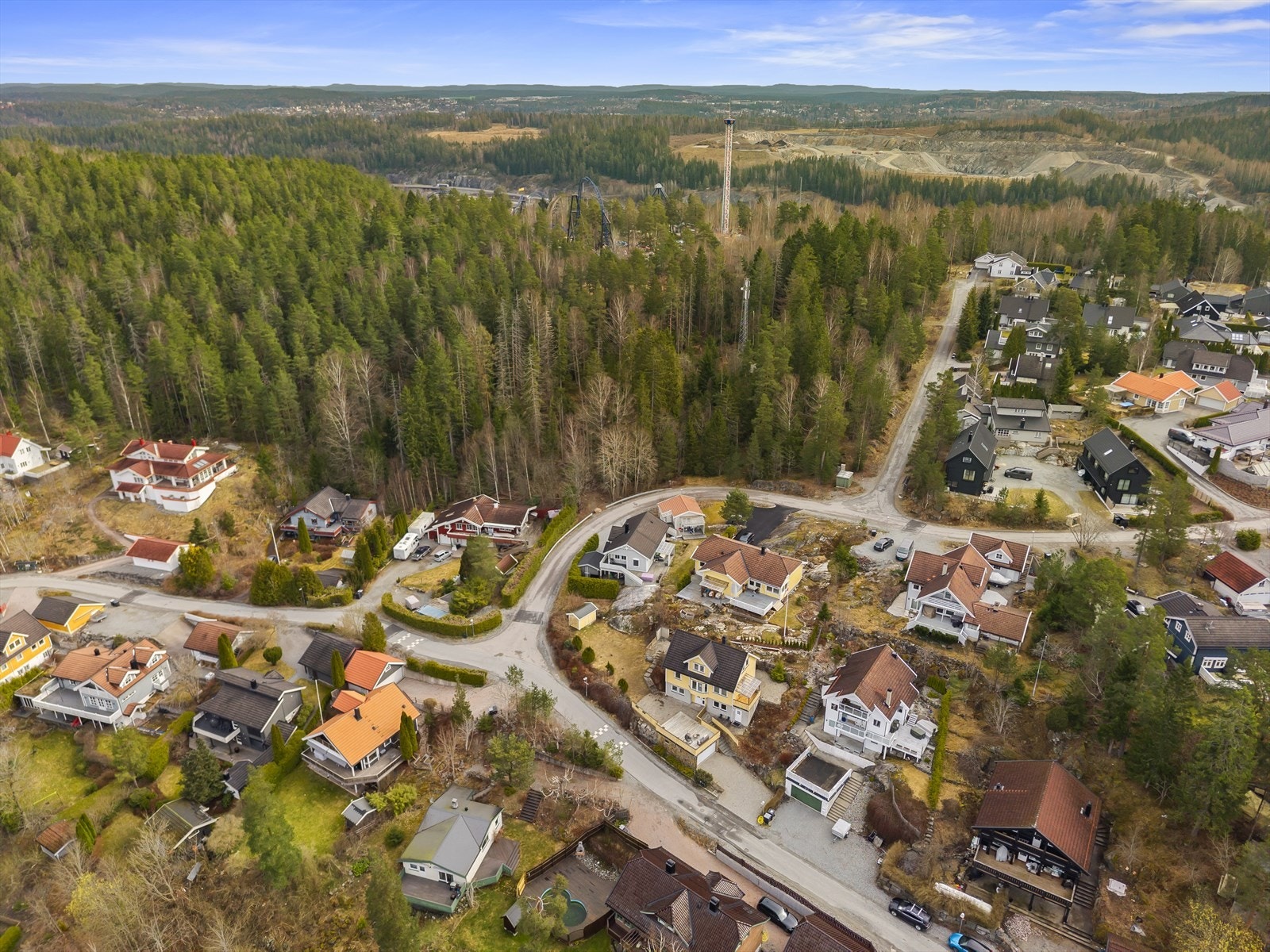Nærhet til marka og flotte turmuligheter året rundt. Galleribilde