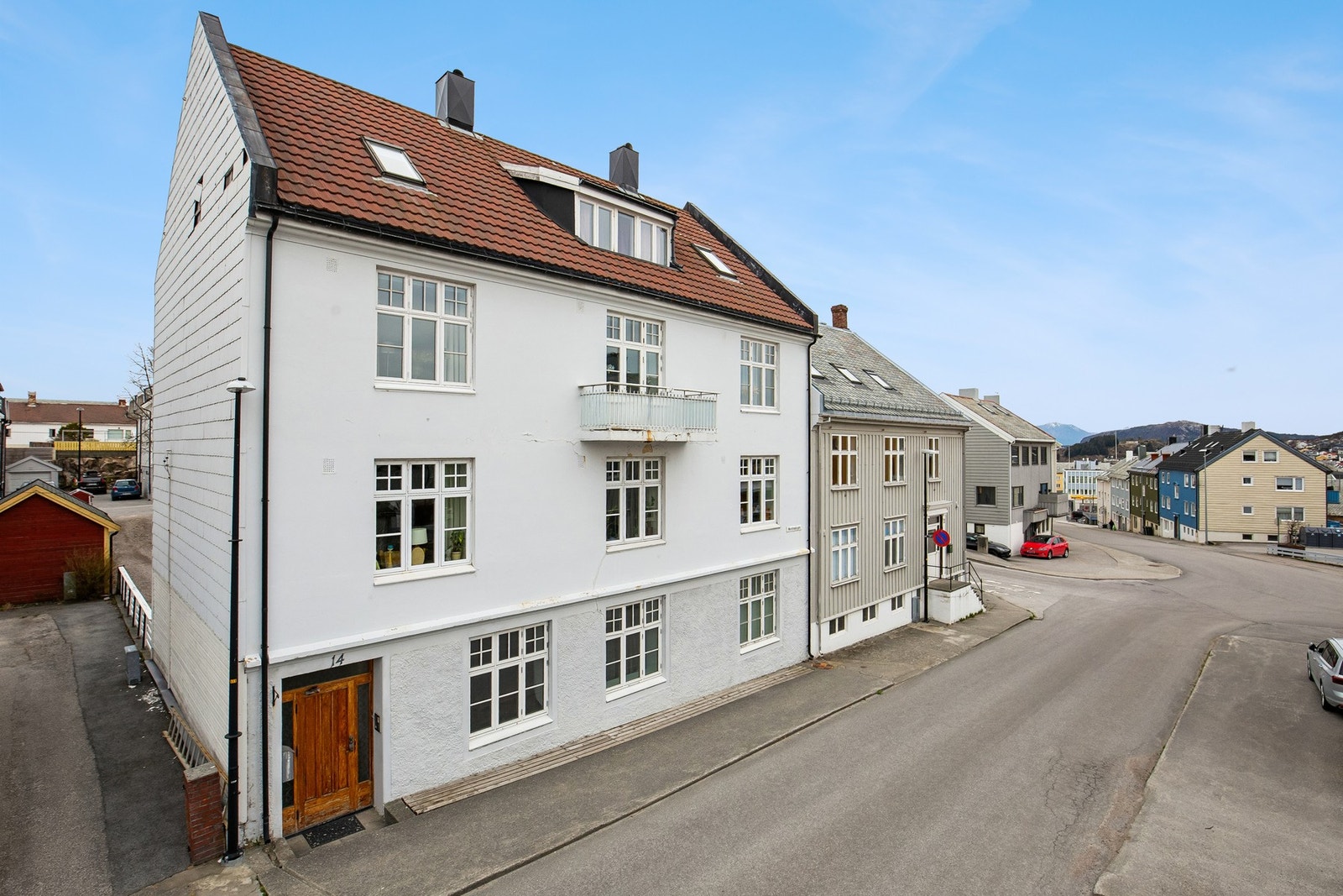 EiendomsMegler 1 v/ Anbjørn Ulseth presenterer Marstrands Gate 14. Foto: EFKT, Vilde Dahl Galleribilde