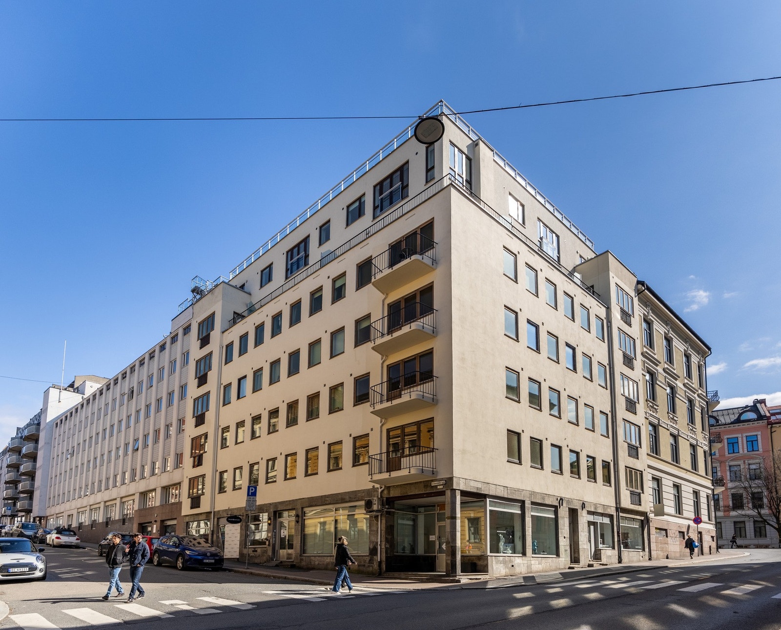 Perfekt leilighet for deg som ønsker å bo midt på fantastiske St. Hanshaugen med gangavstand til alt man trenger i hverdagen. Galleribilde
