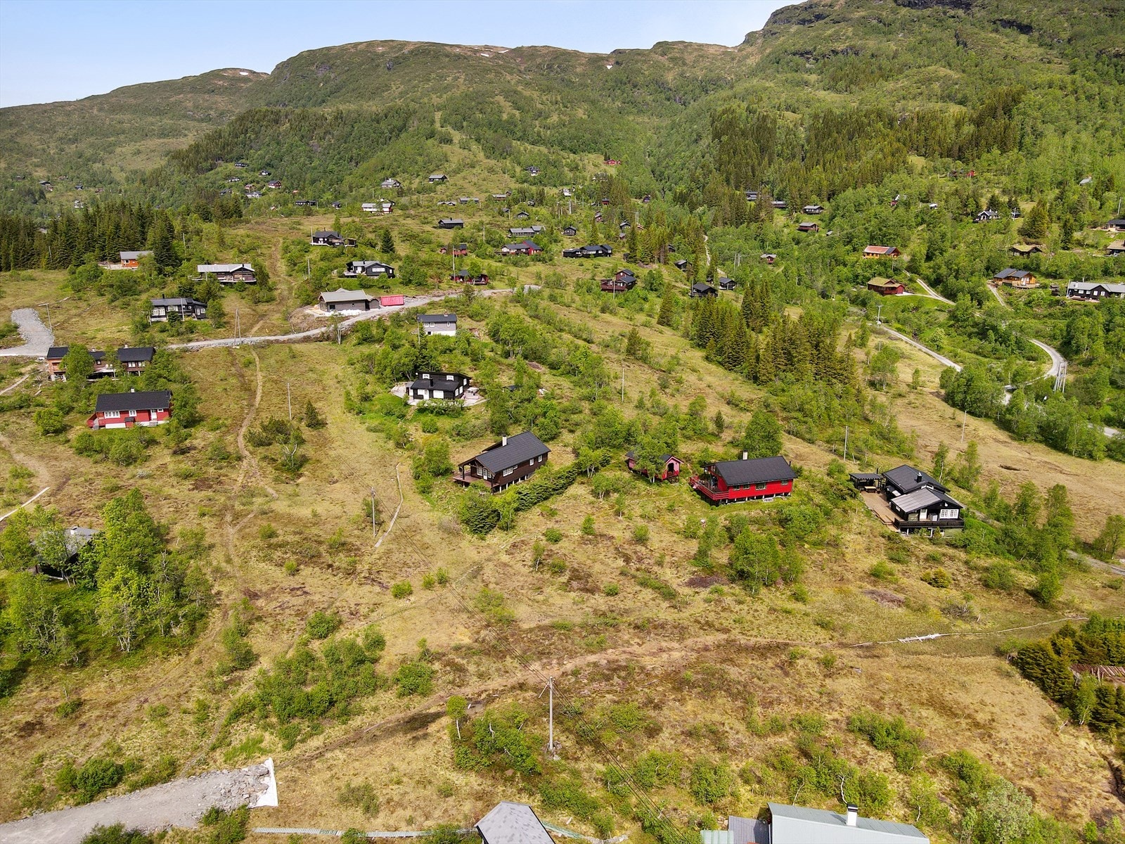 Ved foten av Byrkjefjell Galleribilde