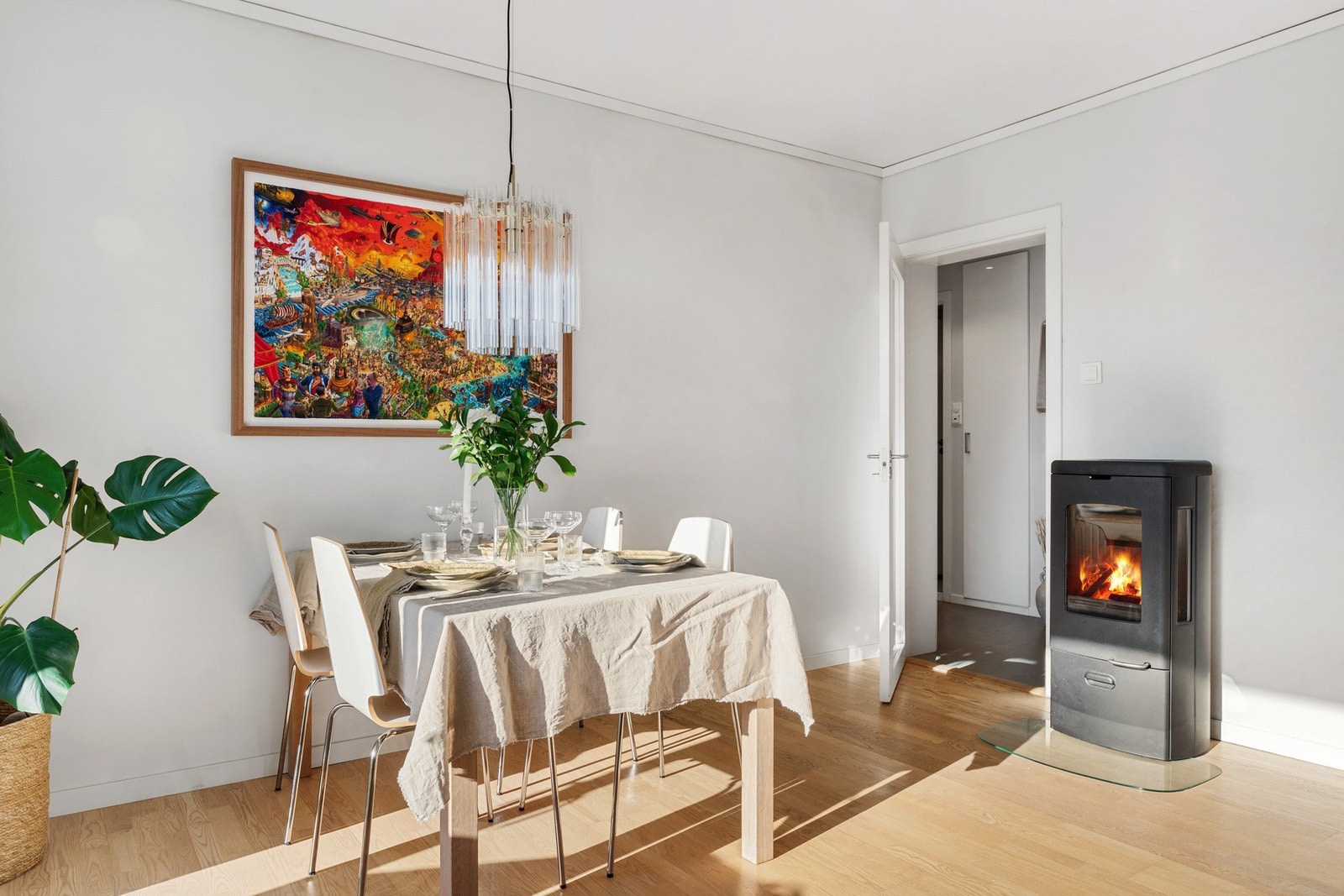 I tillegg har man peis til kalde dager. Galleribilde
