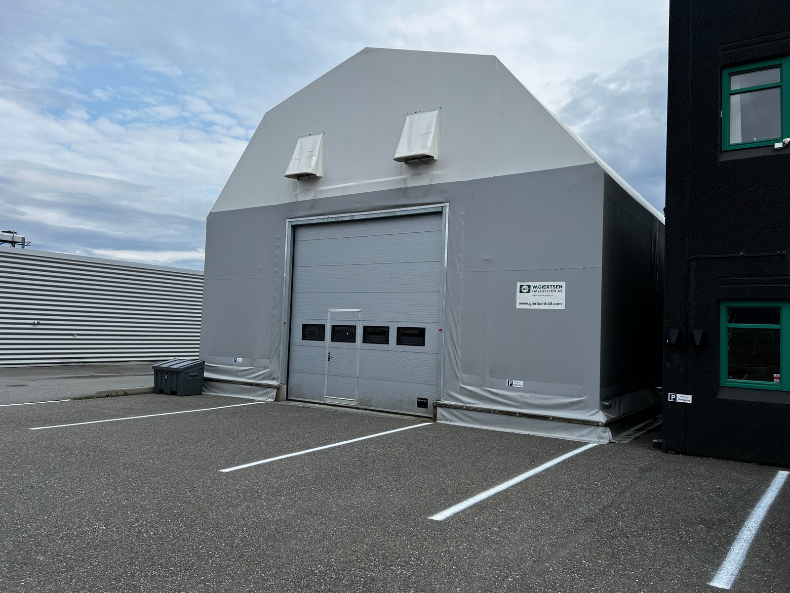 Rubbhall Galleribilde