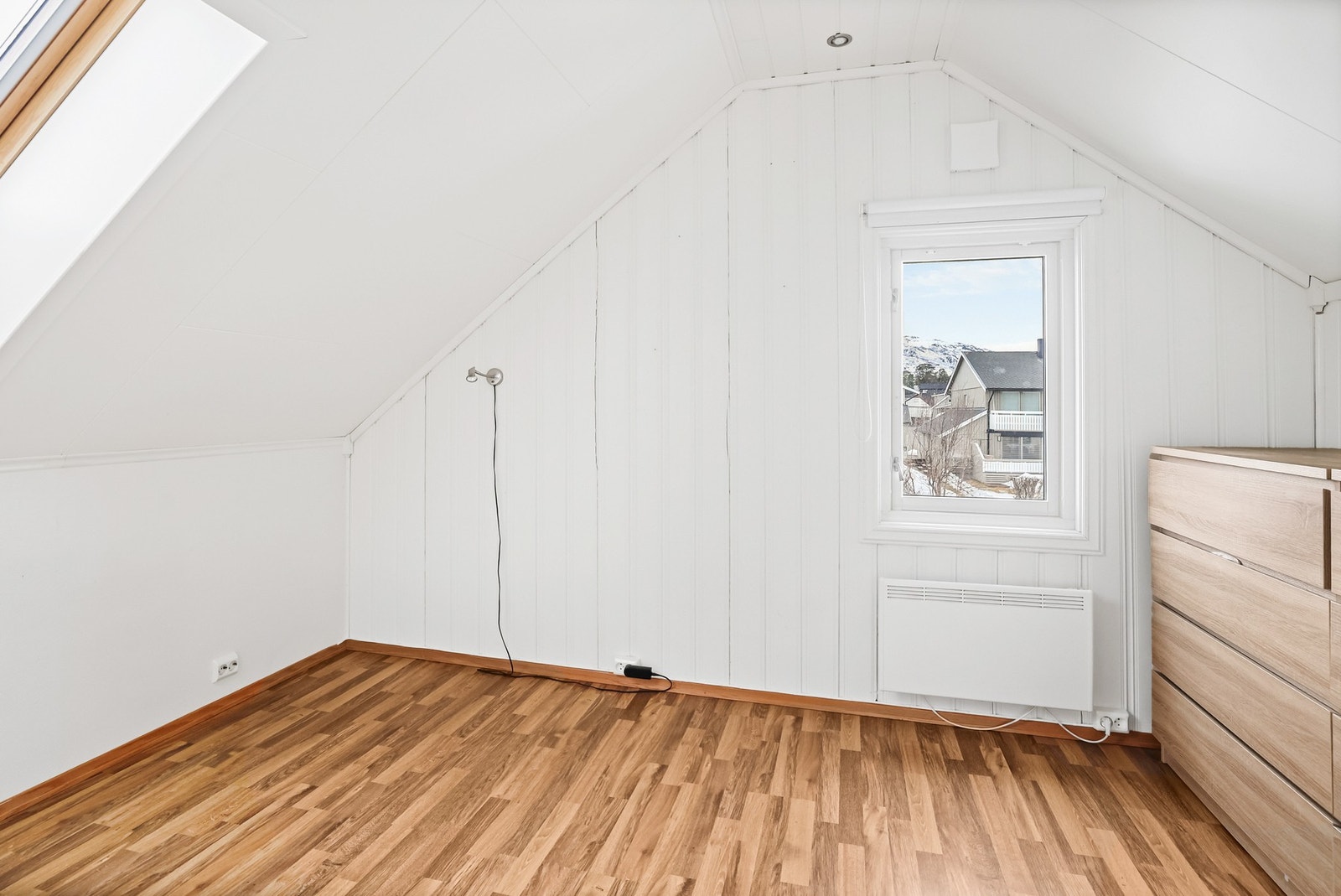 Det er to soverom i loftsetasje. Galleribilde