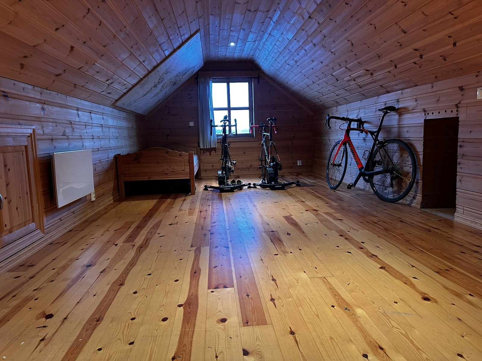 Loft garasje Galleribilde