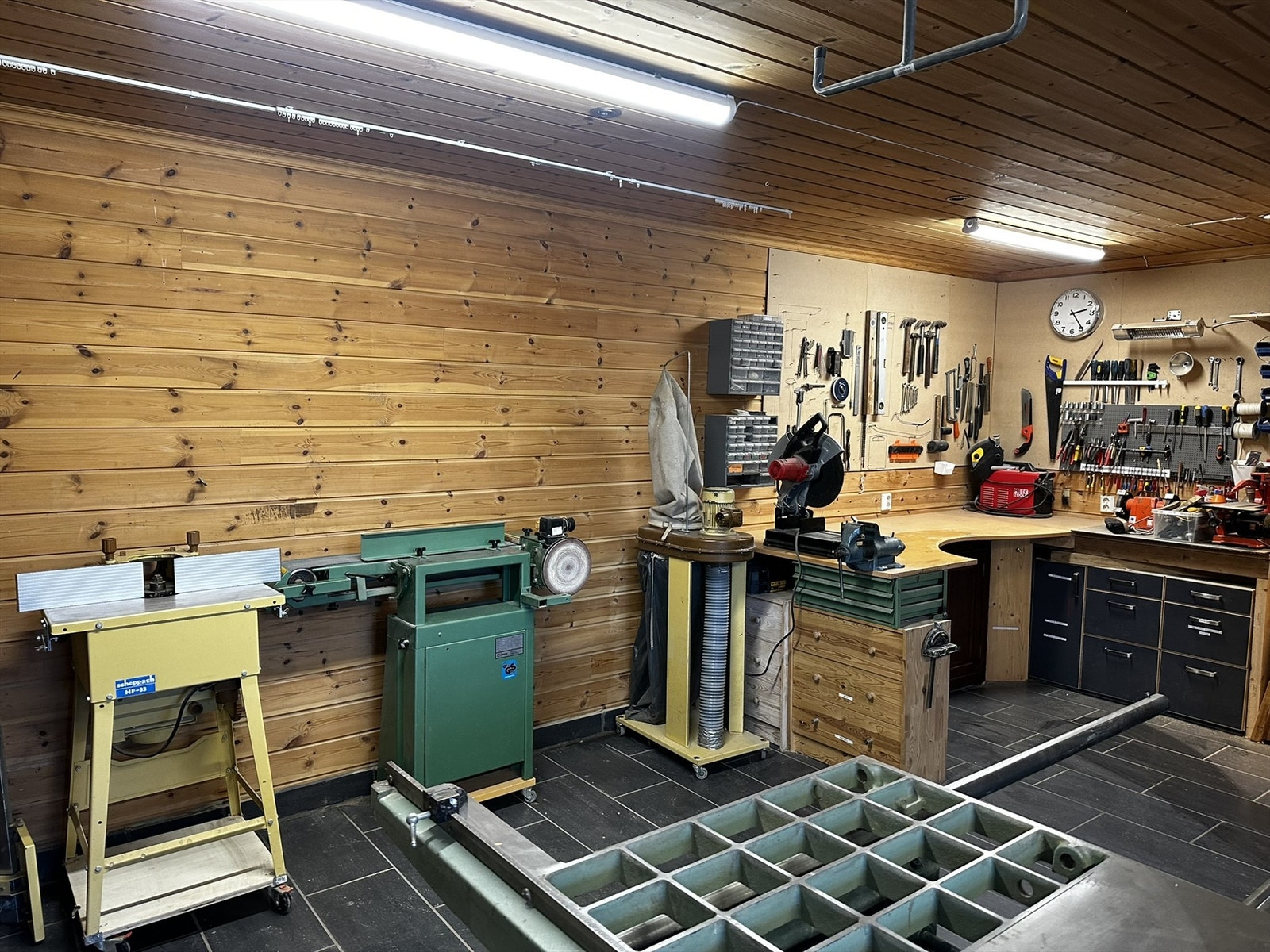 Verksted/garasje Galleribilde