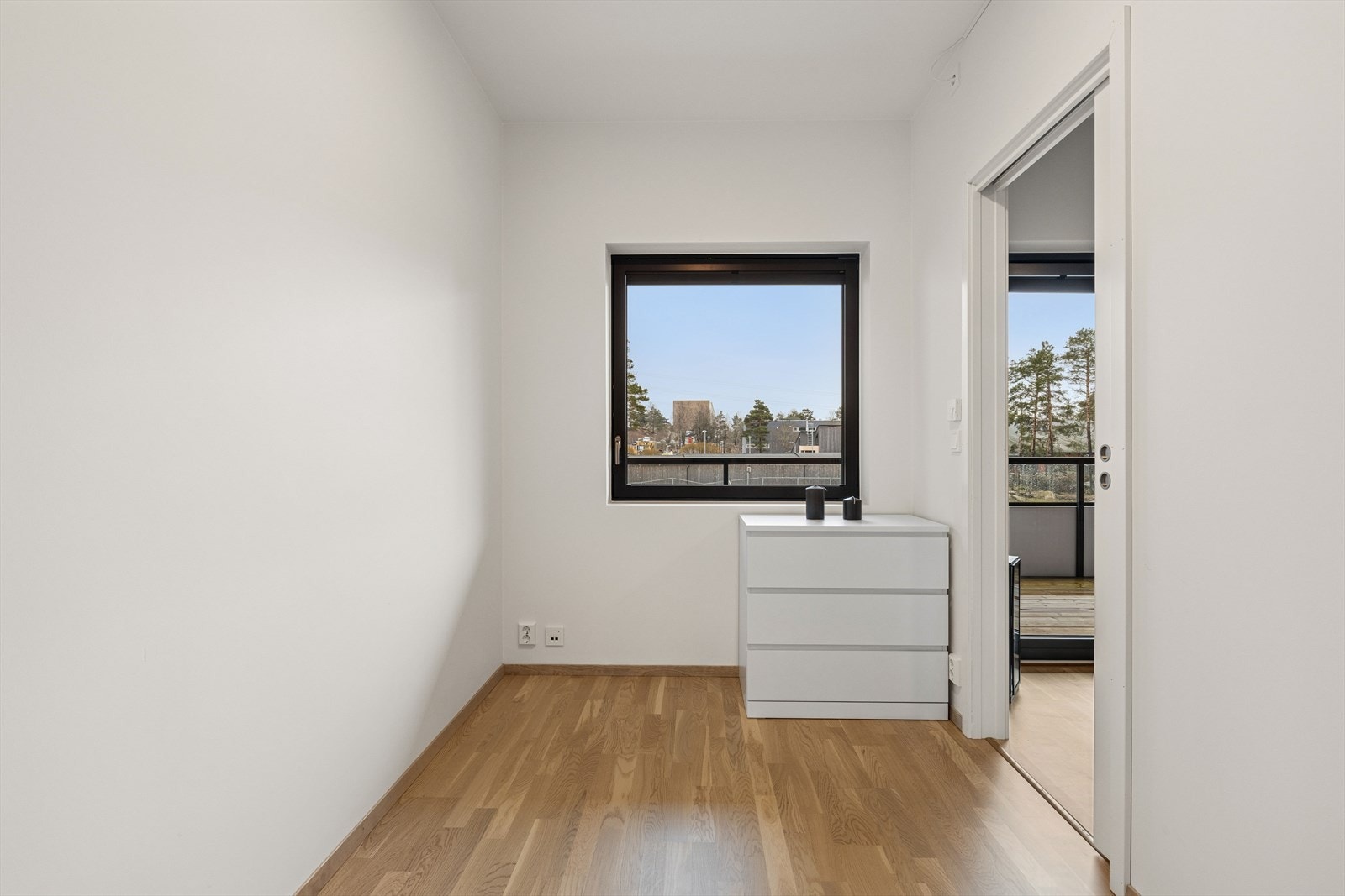 Soverom 2 som egner seg fint som barnerom/gjesterom/kontor Galleribilde