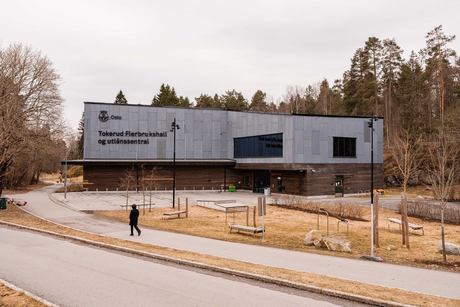 For den aktive er det kort vei til Tokerud Flerbrukshall og Utlånssentral. Galleribilde