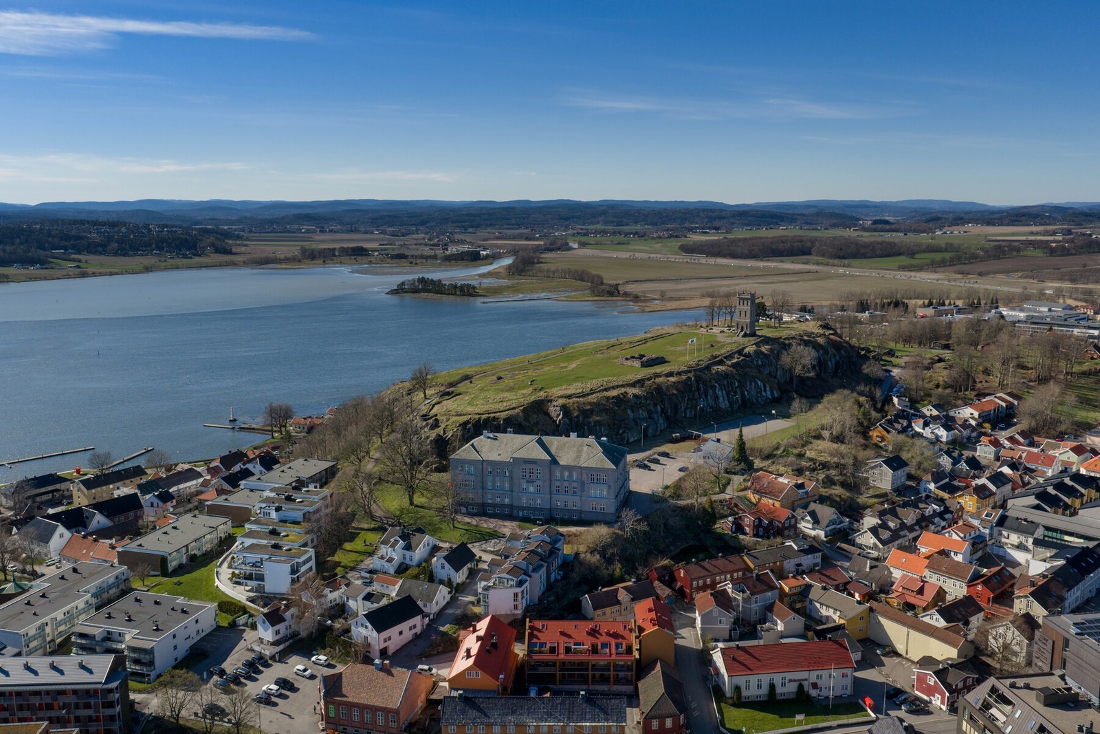 Dronefoto nærområde. Galleribilde