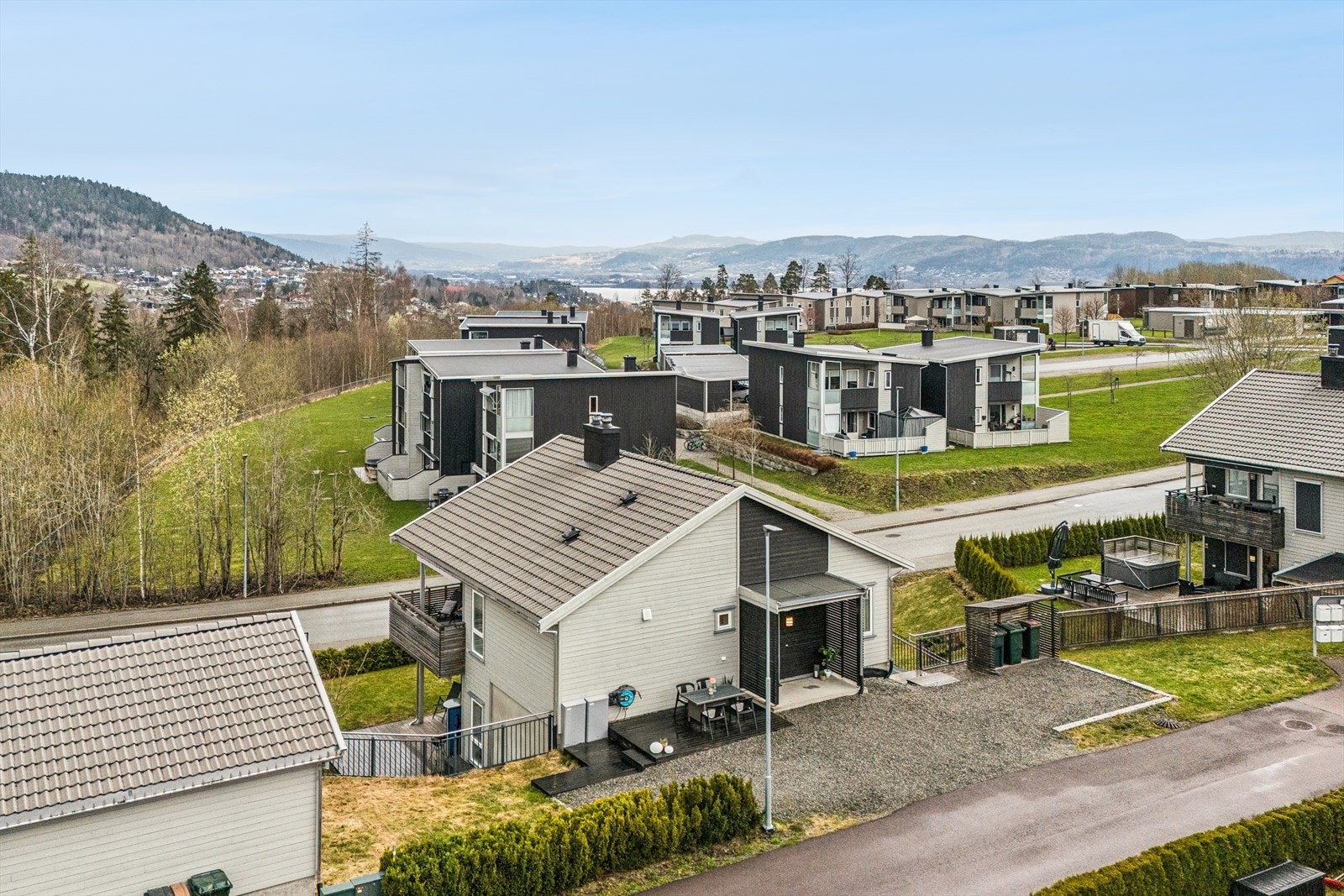 Boligen er en del av et veletablert sameie fra 2016, uten fellesgjeld. Galleribilde