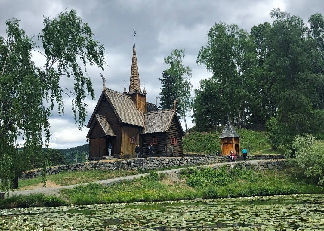 Maihaugen - et kulturhistorisk museum i naturskjønne omgivelser på Lillehammer. Galleribilde
