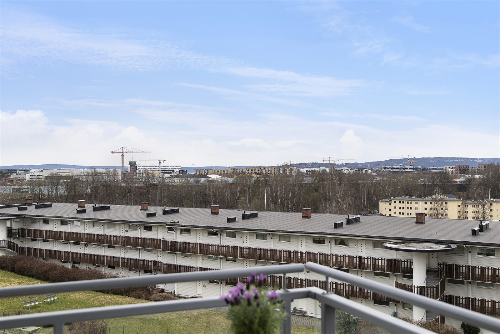Utsikt fra balkongen. Galleribilde