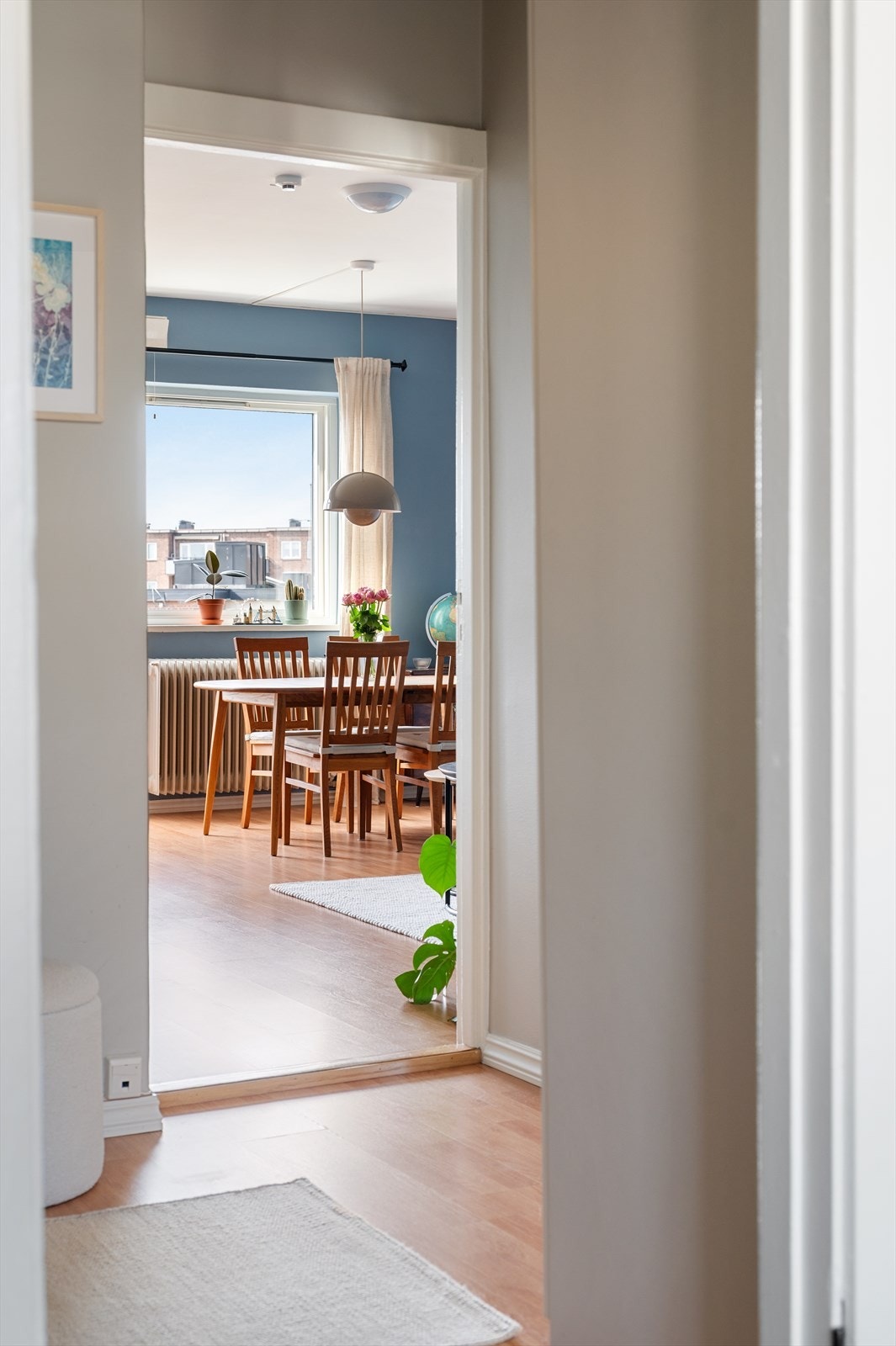 Leiligheten har en gjennomgående og flott planløsning. Galleribilde
