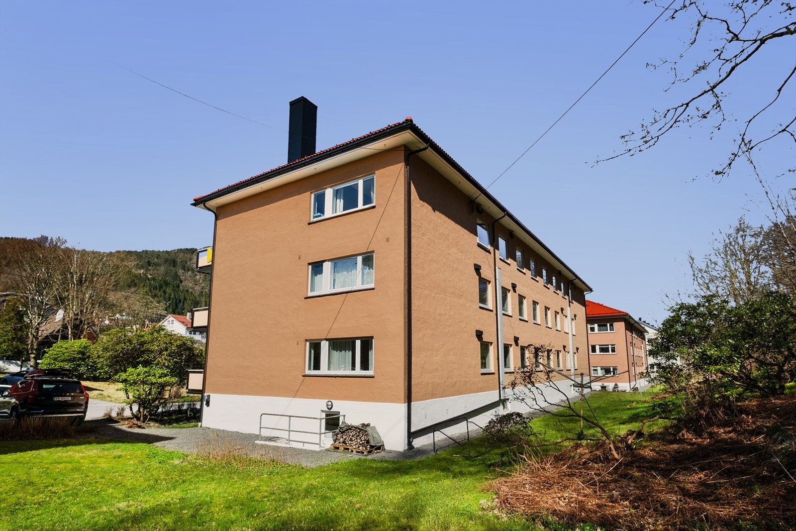 Tak & fasade oppgradert i 23/24. Gratis parkering i brl med lademuligheter Galleribilde