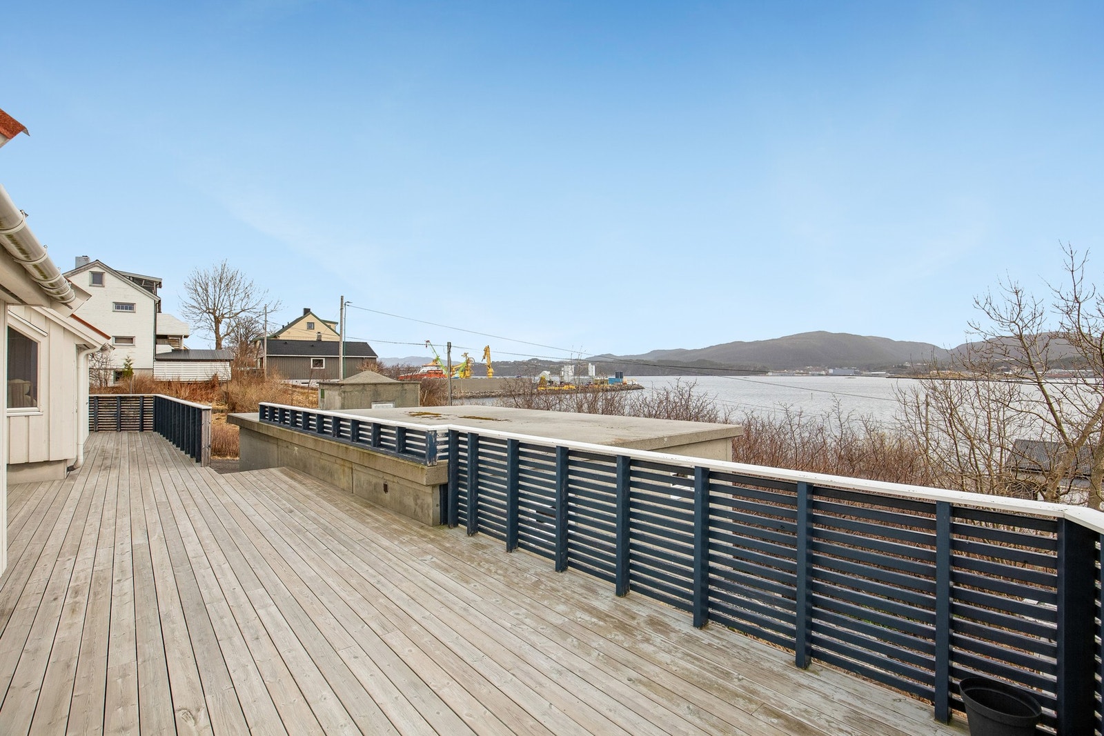Terrasse med utsikt Galleribilde