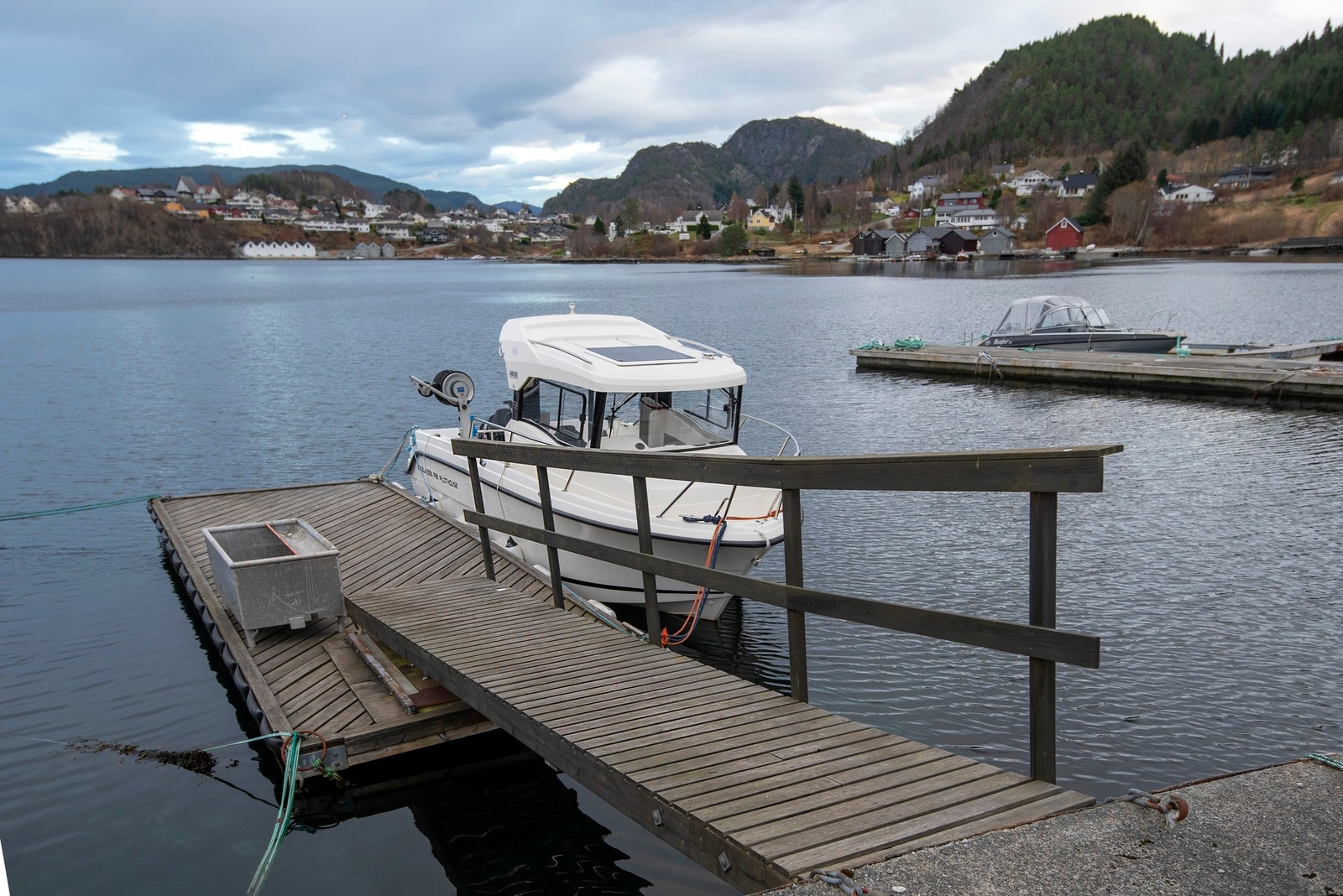 Flytebrygge kan medfølge. Galleribilde