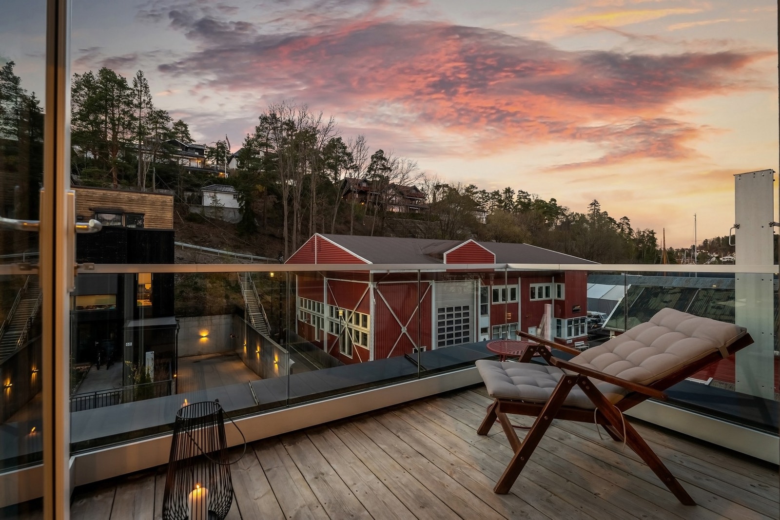 Soverommet har utgang til en takterrasse på 5 kvm. Galleribilde