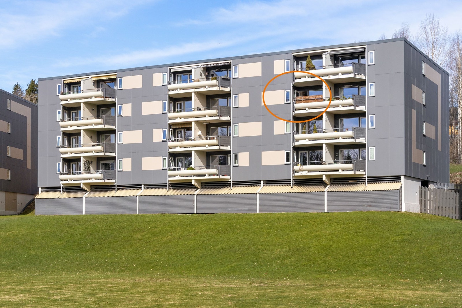 Fin beliggenhet i 3.etasje Galleribilde