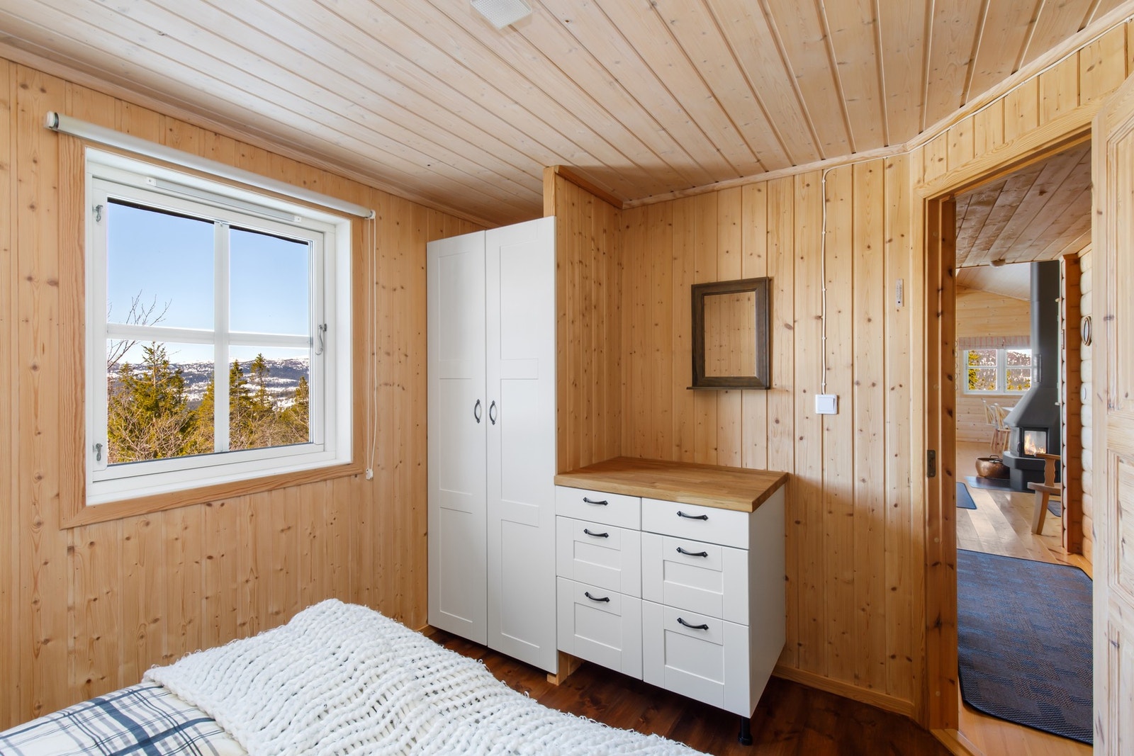 Garderobeinnredning på soverommet. Galleribilde