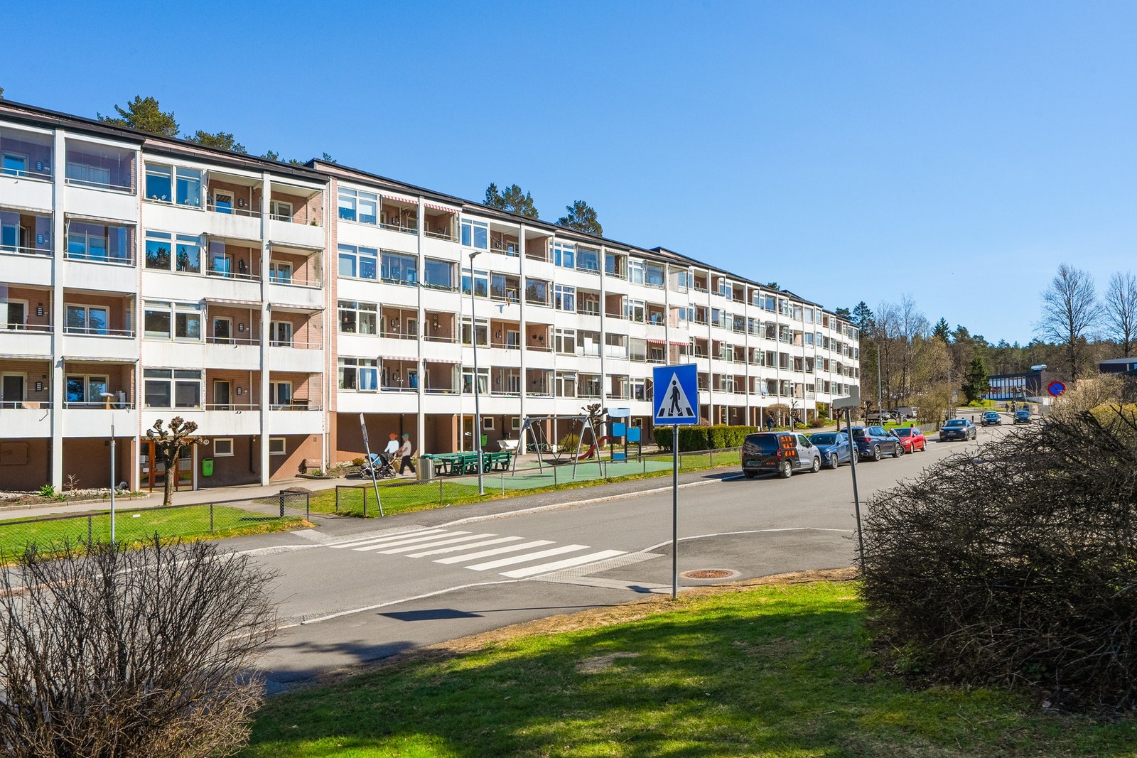 Her flytter du inn i et veldrevet og populært borettslag med kort gangavstand til marka. Galleribilde
