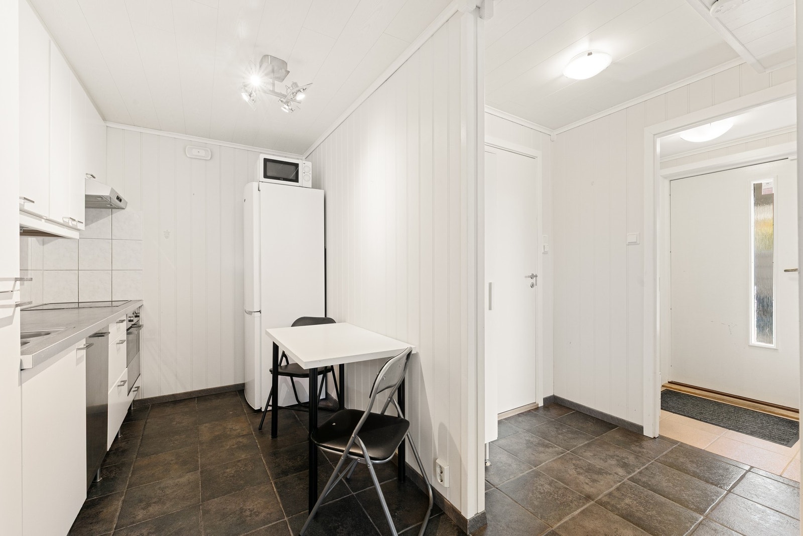 Del av innredet hybel (ikke godkjent) Galleribilde