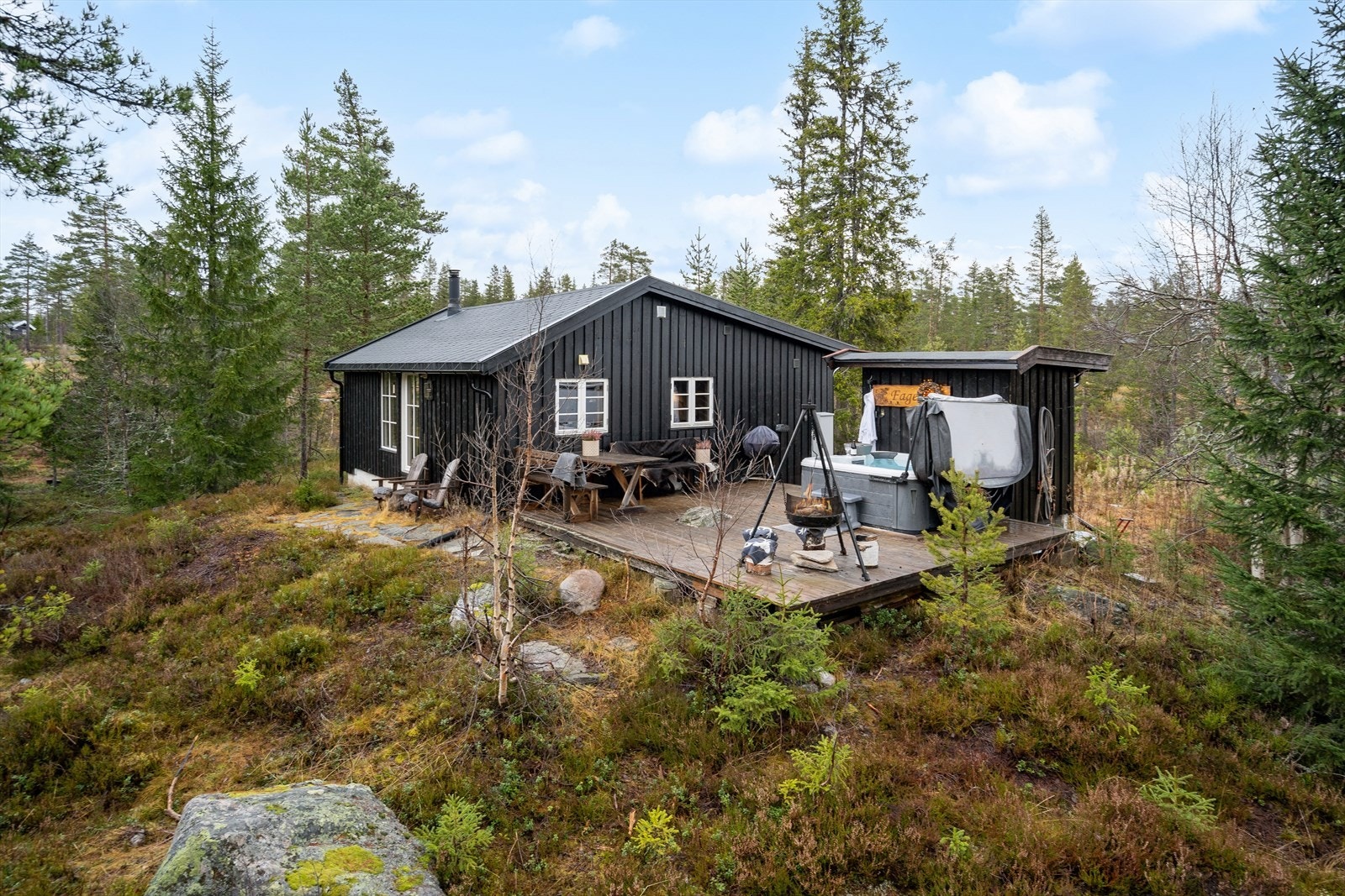 Området og beliggenheten er også fin om høsten! Galleribilde