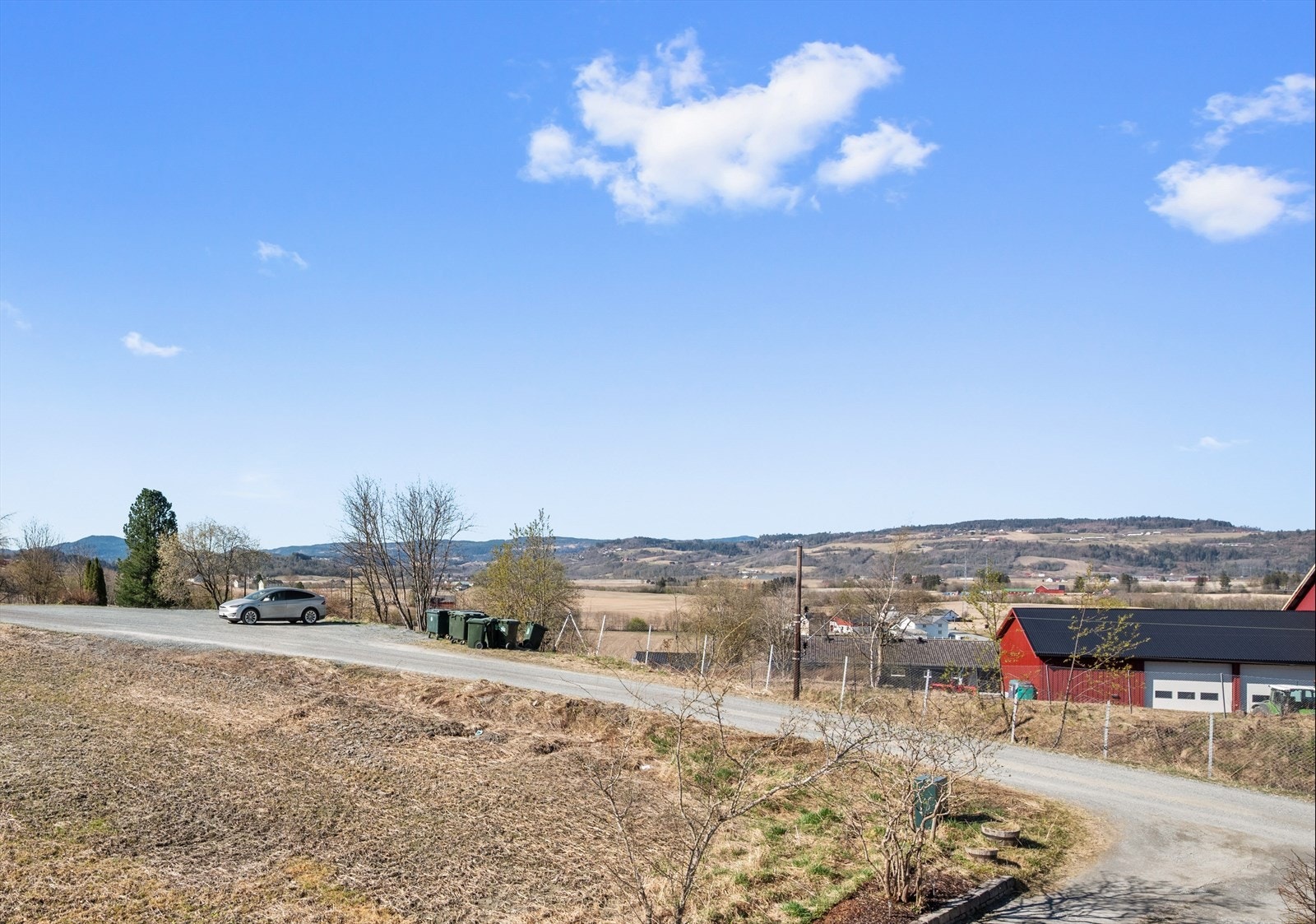 På takterrassen får man vidstrakt utsikt over landskapet og svært gode solforhold. Galleribilde