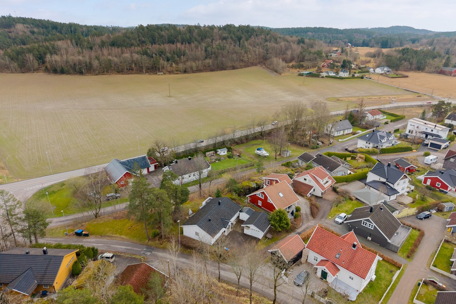 Dronefoto nærområde . Galleribilde