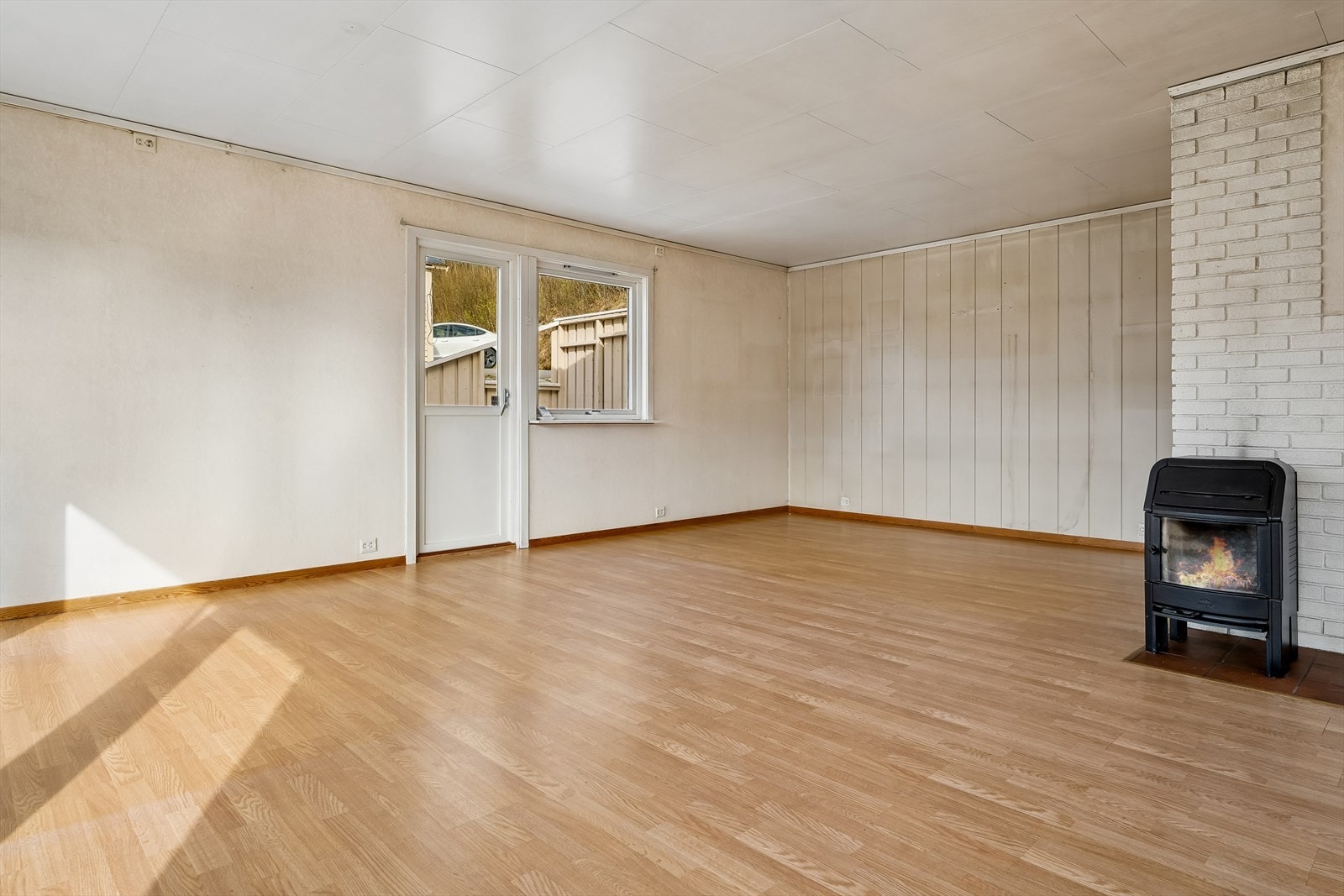 Vedomnen gjev både varme og hyggje til kaldare kveldar. Galleribilde