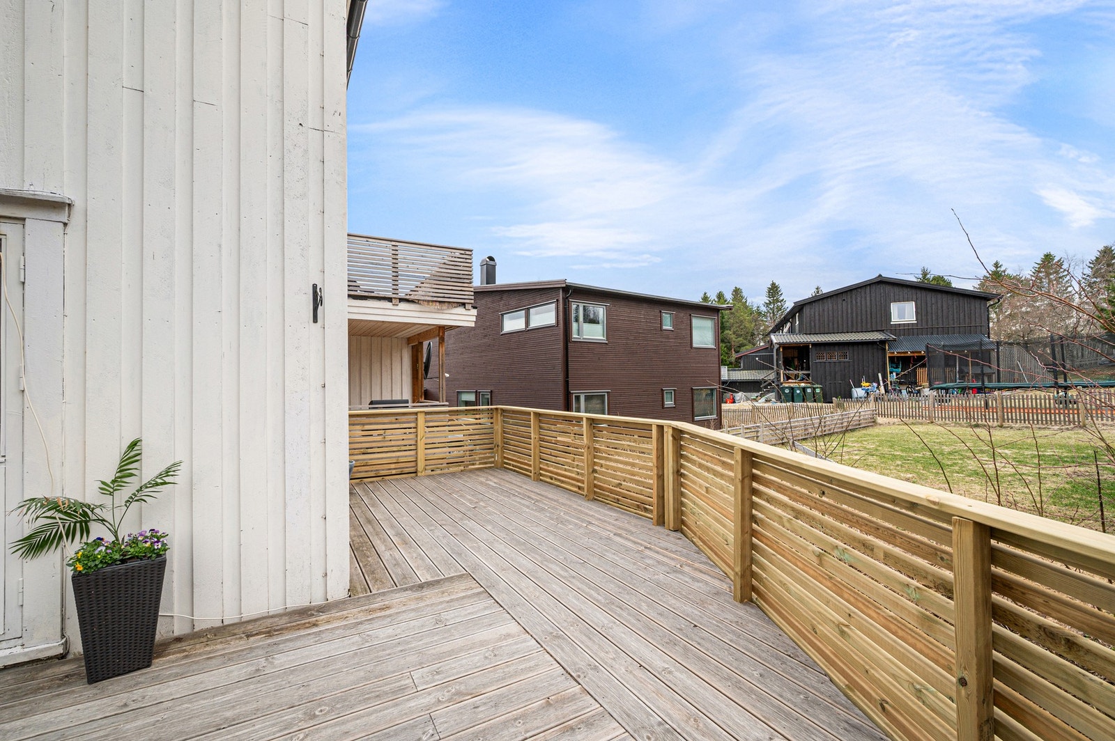 Boligen har en flott beliggenhet i et rolig og barnevennlig boligområde. Galleribilde
