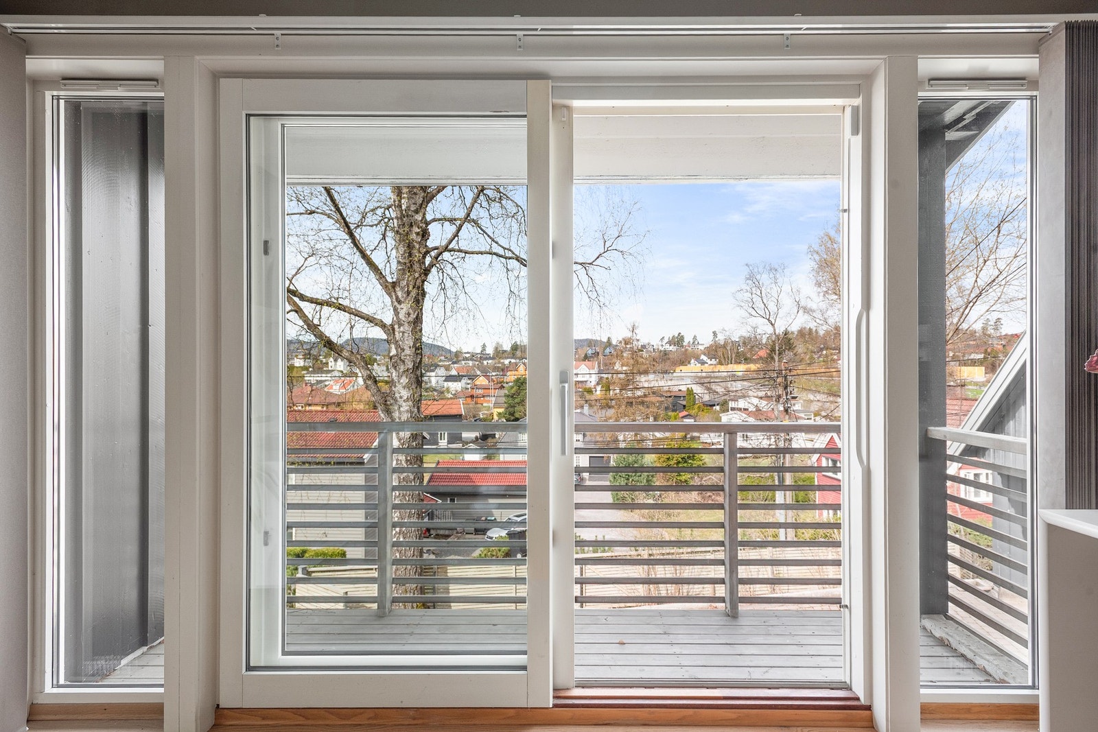 Utsyn over nabolaget Galleribilde