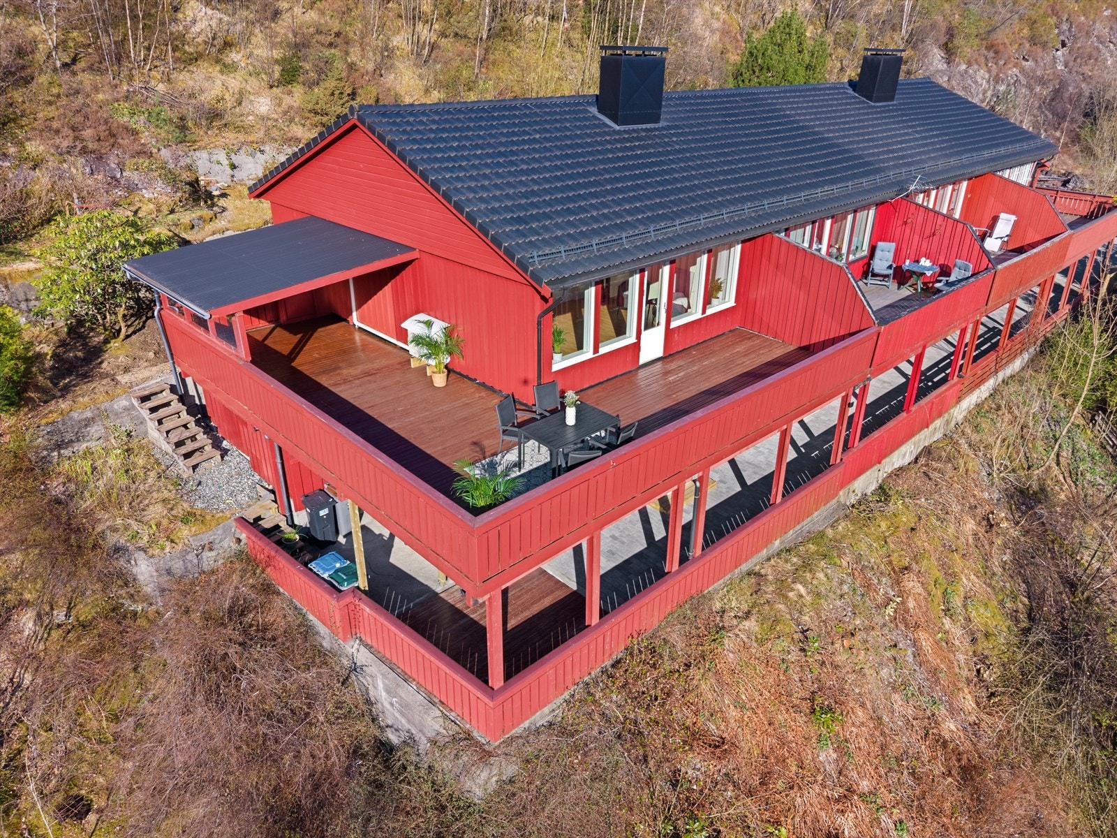 Stor, usjenert veranda Galleribilde