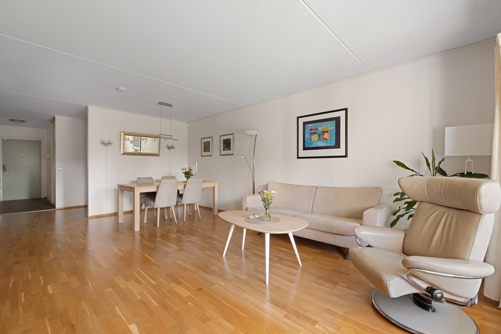 Store, gode rom med mange innredningsmuligheter Galleribilde