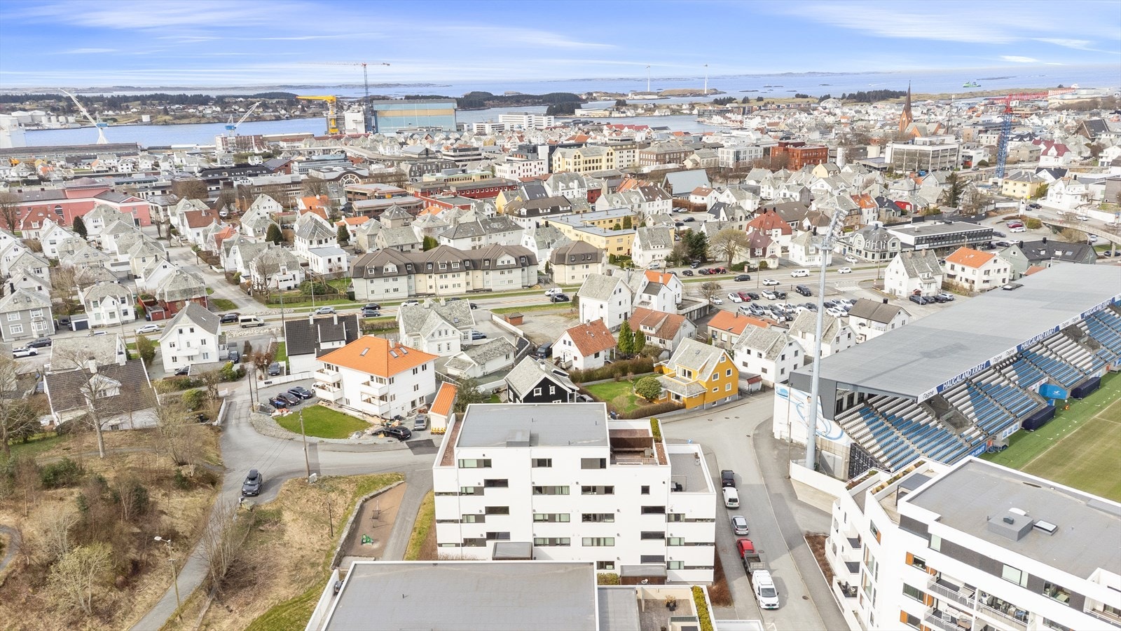 Leitevegen 1 A Galleribilde