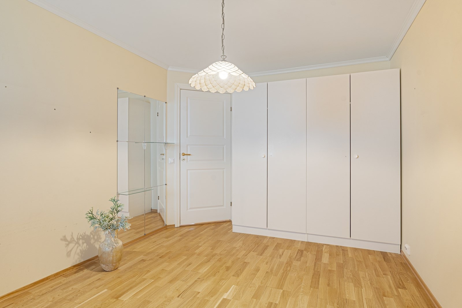 I leiligheten er det 2 soverom. Galleribilde