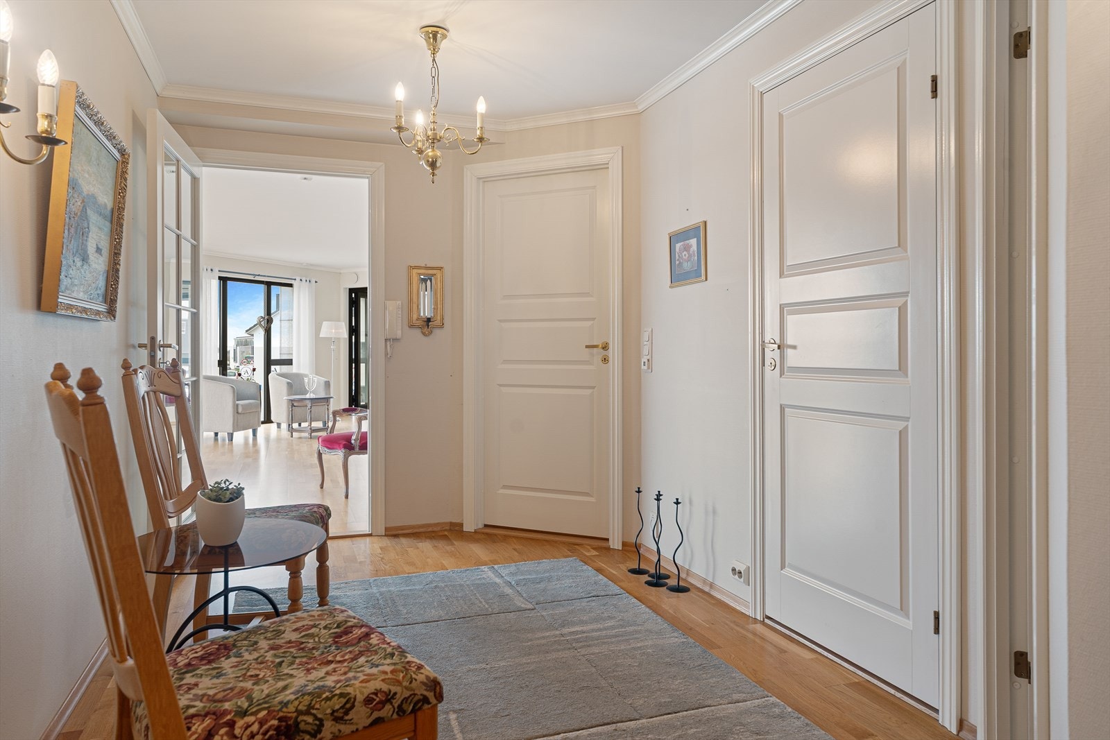 17_ EIK07287.jpg Galleribilde