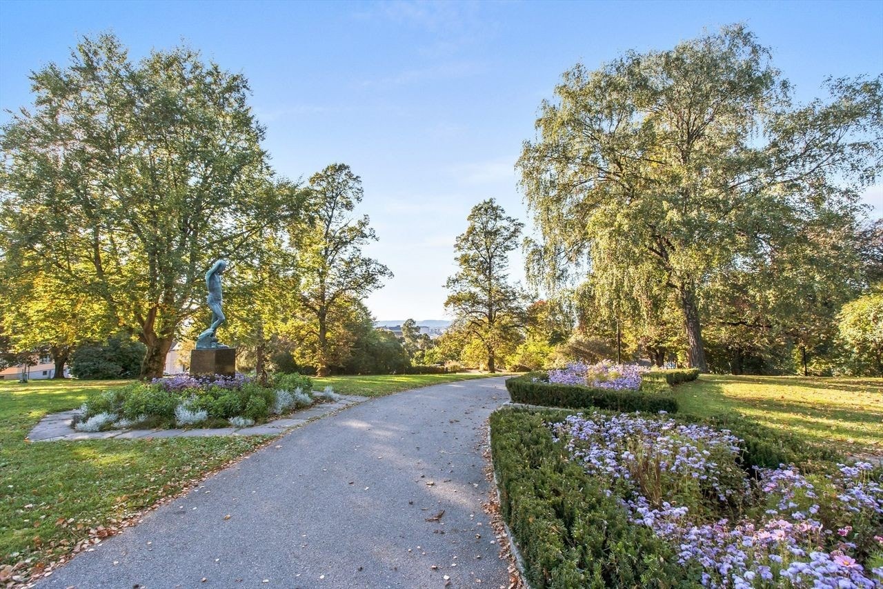 Det er flere koselige parker i området. Her fra Kampen Park. Galleribilde