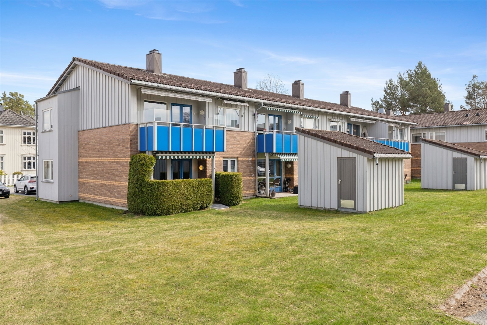 DnB Eiendom ønsker deg velkommen til Gråtenmoen terrasse 8 - En praktisk og lettstelt 3-roms seniorleilighet (brl.) på bakkeplan med en overbygget terrasse! Galleribilde
