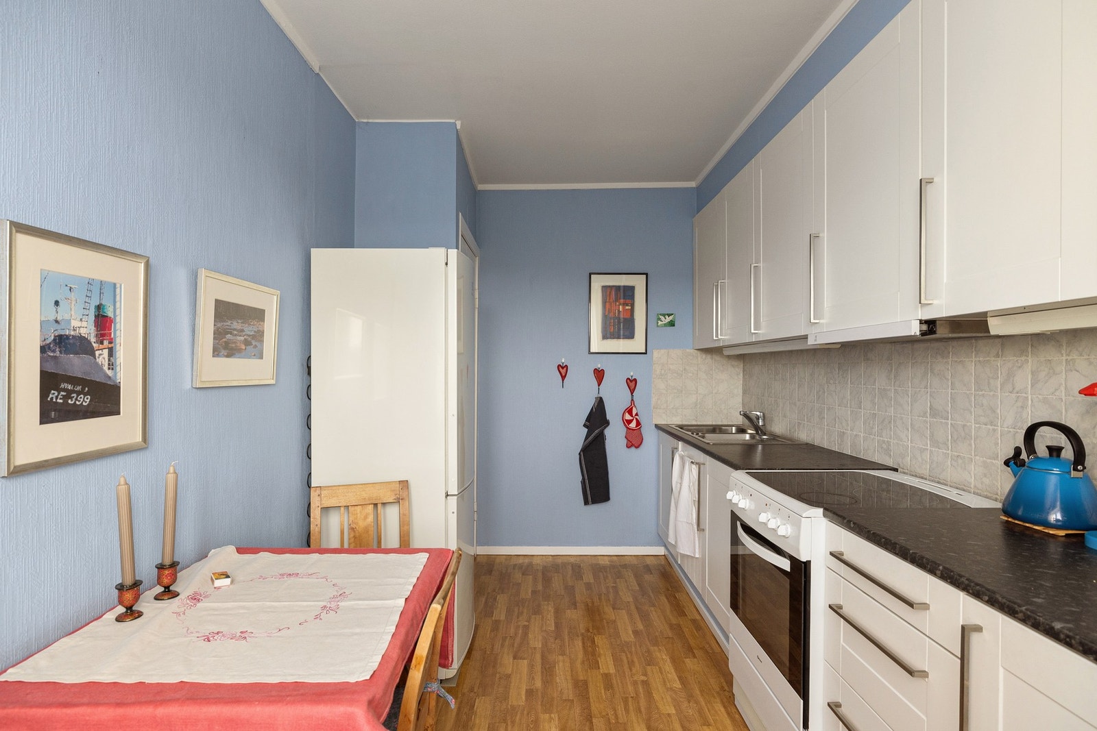 Leiligheten har behov for modernisering for å tilfredsstille dagens krav til standard, men her er det stort potensial! Galleribilde