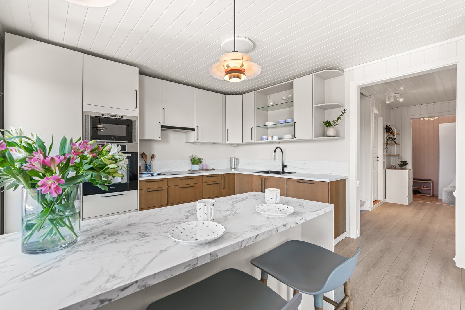 Praktisk kjøkkenøy. Galleribilde