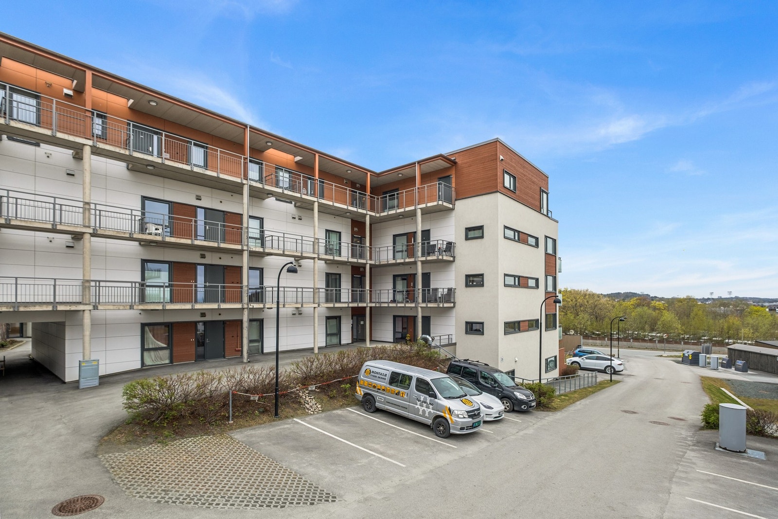 Flere gjesteparkeringer. Galleribilde