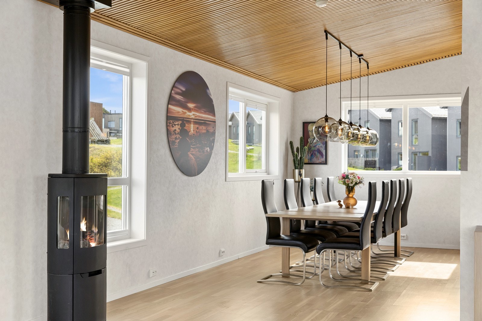 Her kan man virkelig ha hele stor familien på middags besøk. Galleribilde