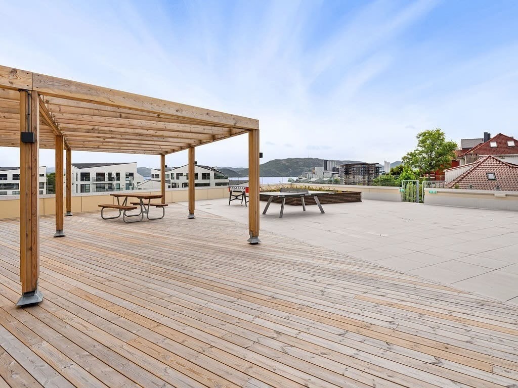 Felles terrasse Galleribilde